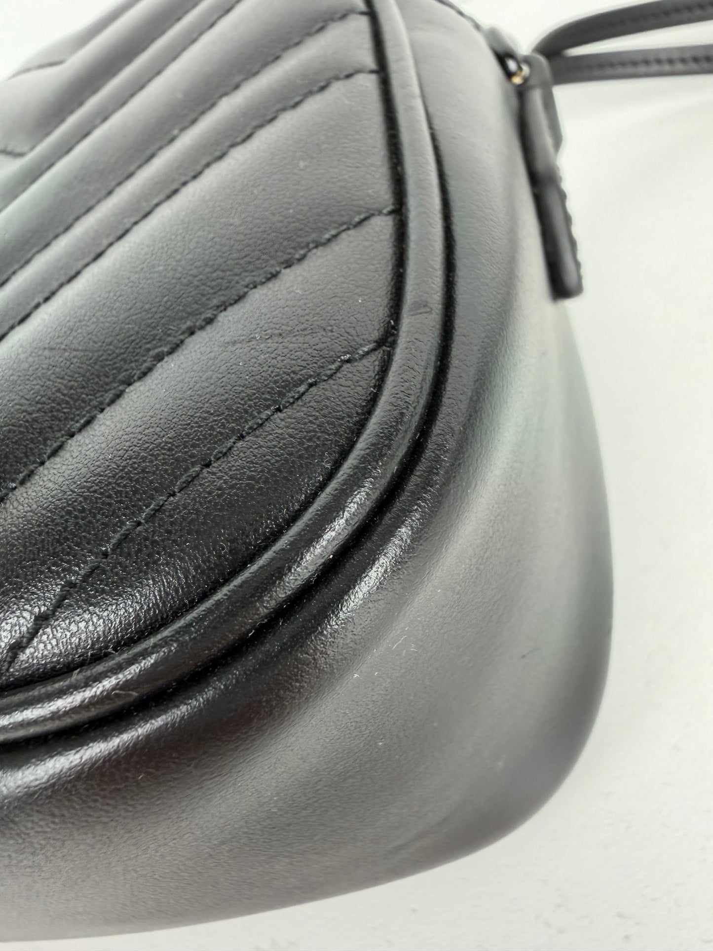 Gucci GG Marmont Small Camera Bag in Black Quilted Leather S-19
