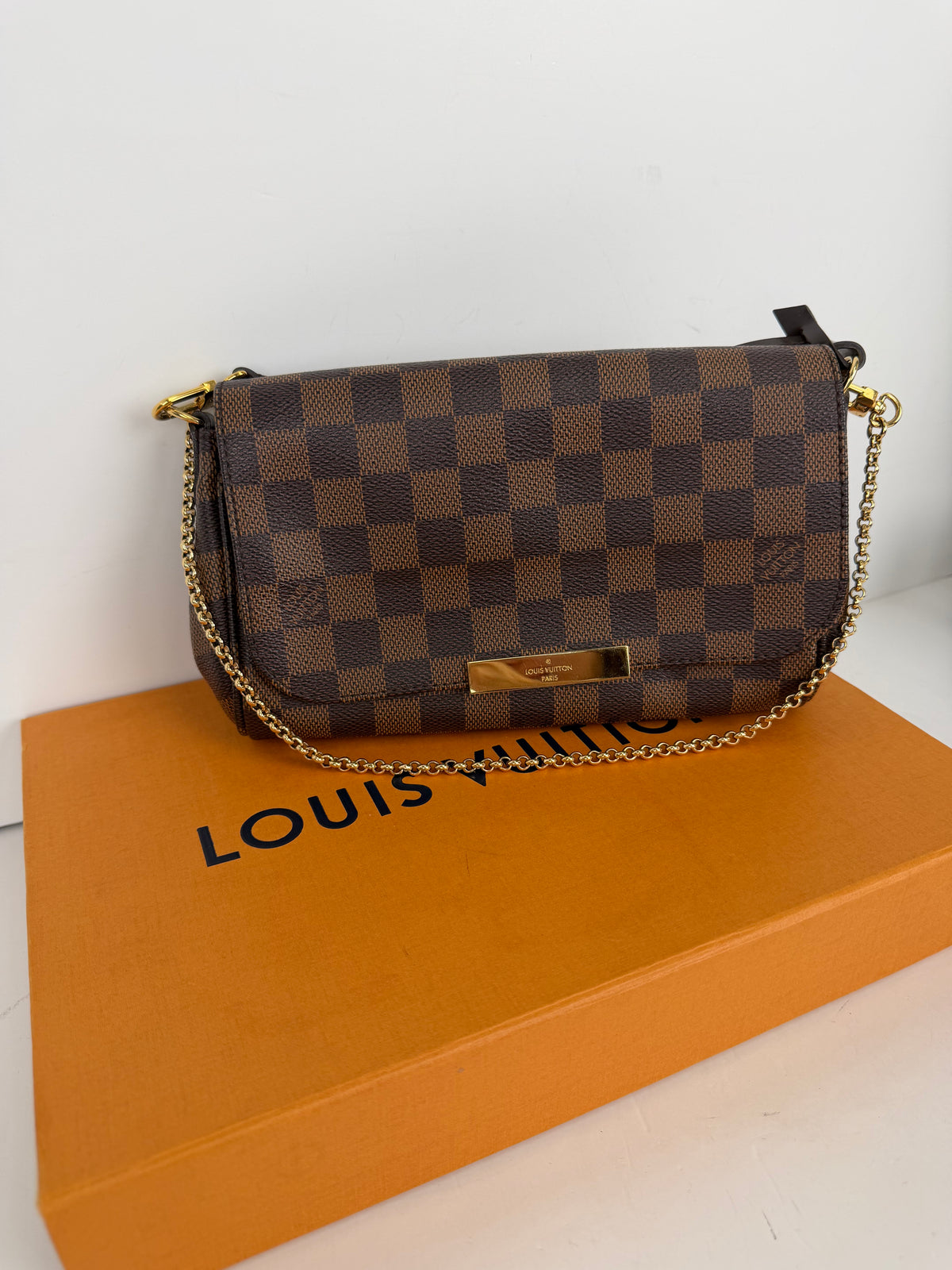 Louis Vuitton Favorite PM Shoulder Bag in Brown Damier Ebene Coated Canvas YS22