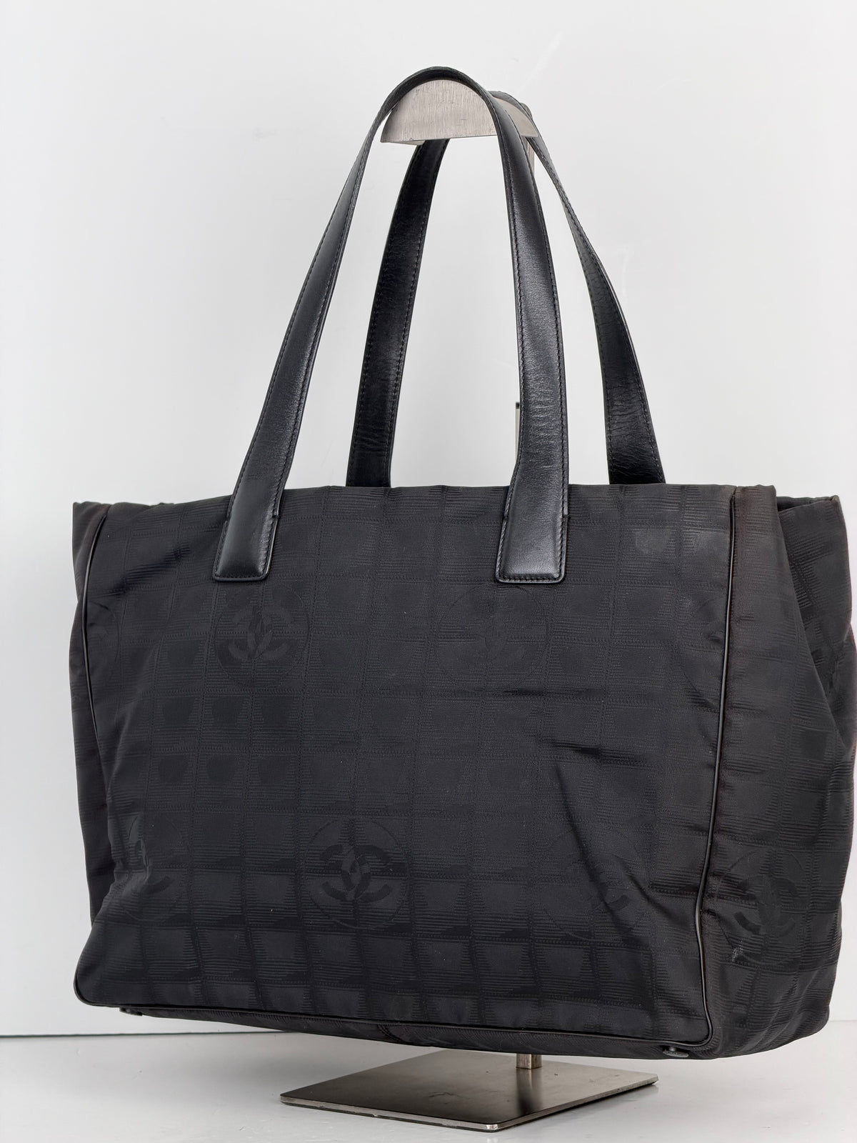 Chanel Travel Line Tote in Black Nylon Vintage 2000-2002 YS26
