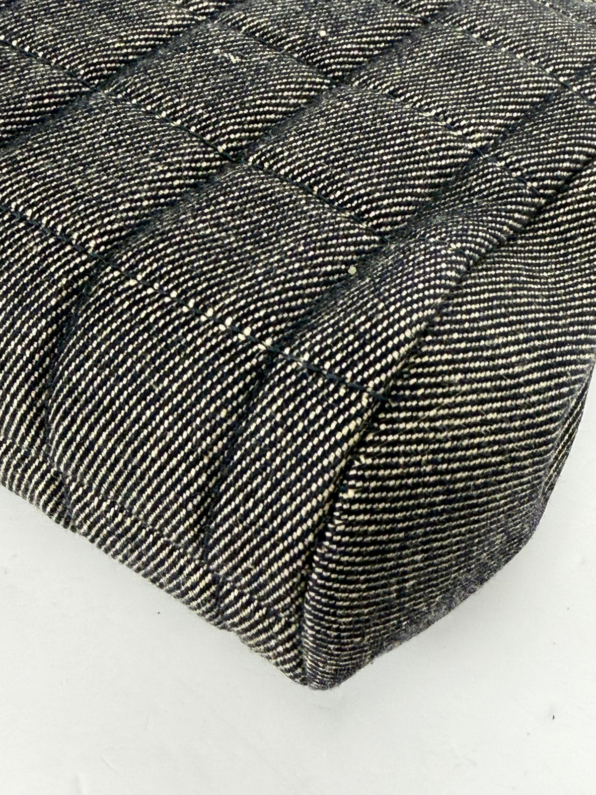 Chanel Chocolate Bar Flap Shoulder Bag Vintage in Grey Denim 2002-2003 YS10