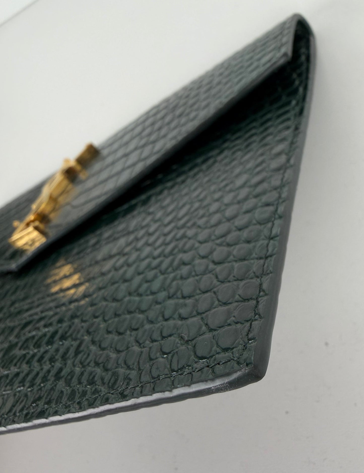 Saint Laurent Uptown Clutch Bag in Dark Green Croc-Embossed Leather YS-10