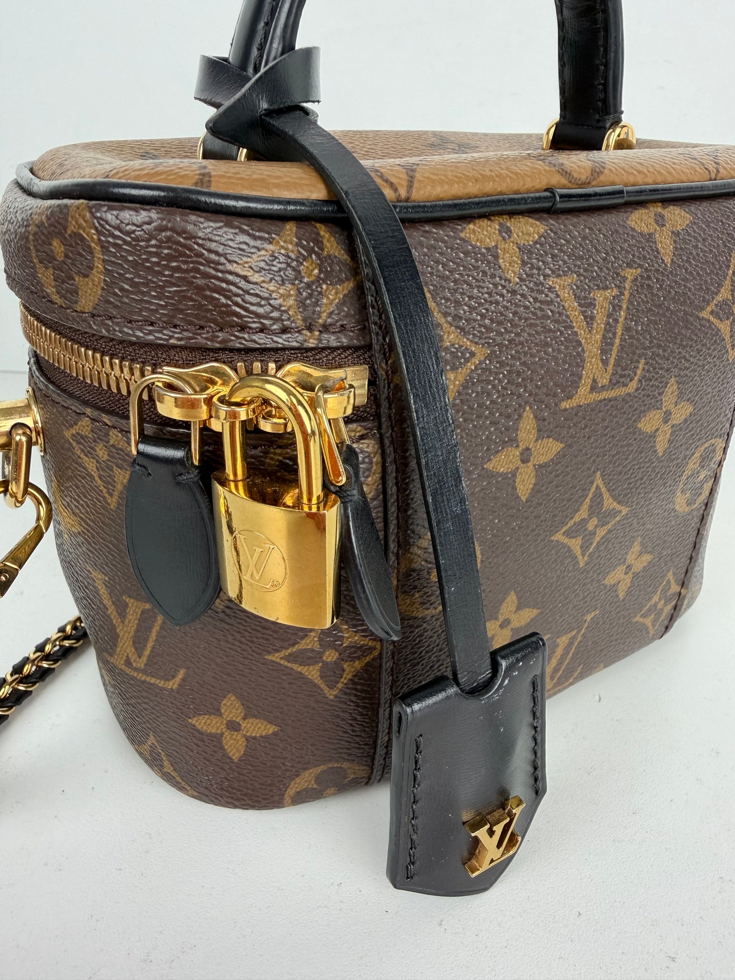 Louis Vuitton Vanity PM Bag in Brown LV Reverse Monogram Coated Canvas 2021 YC-5