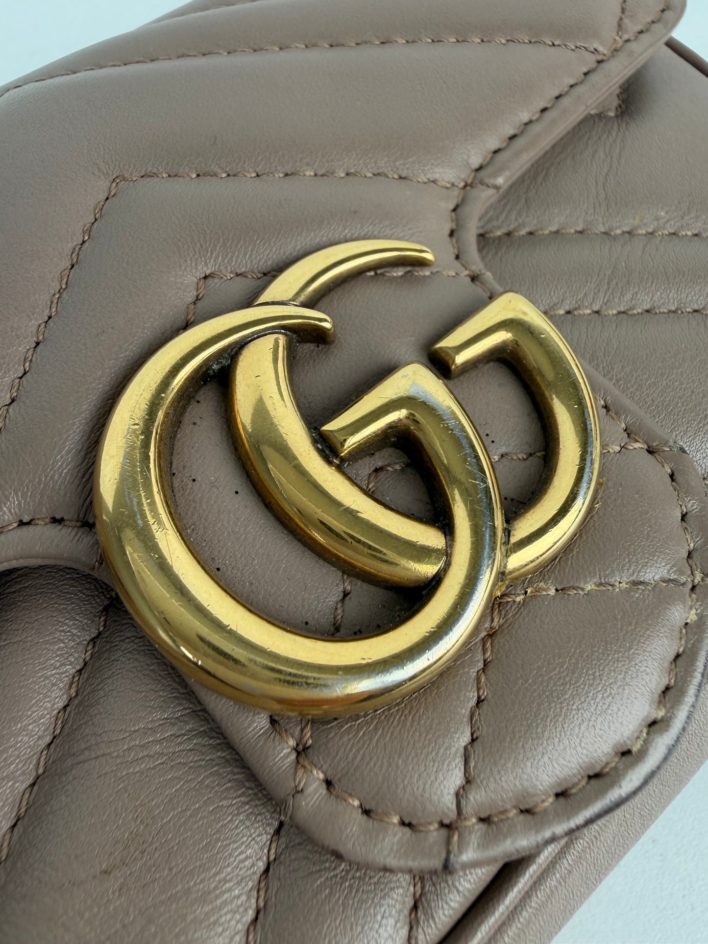 Gucci GG Marmont Bag Mini in Beige Quilted Leather S-05