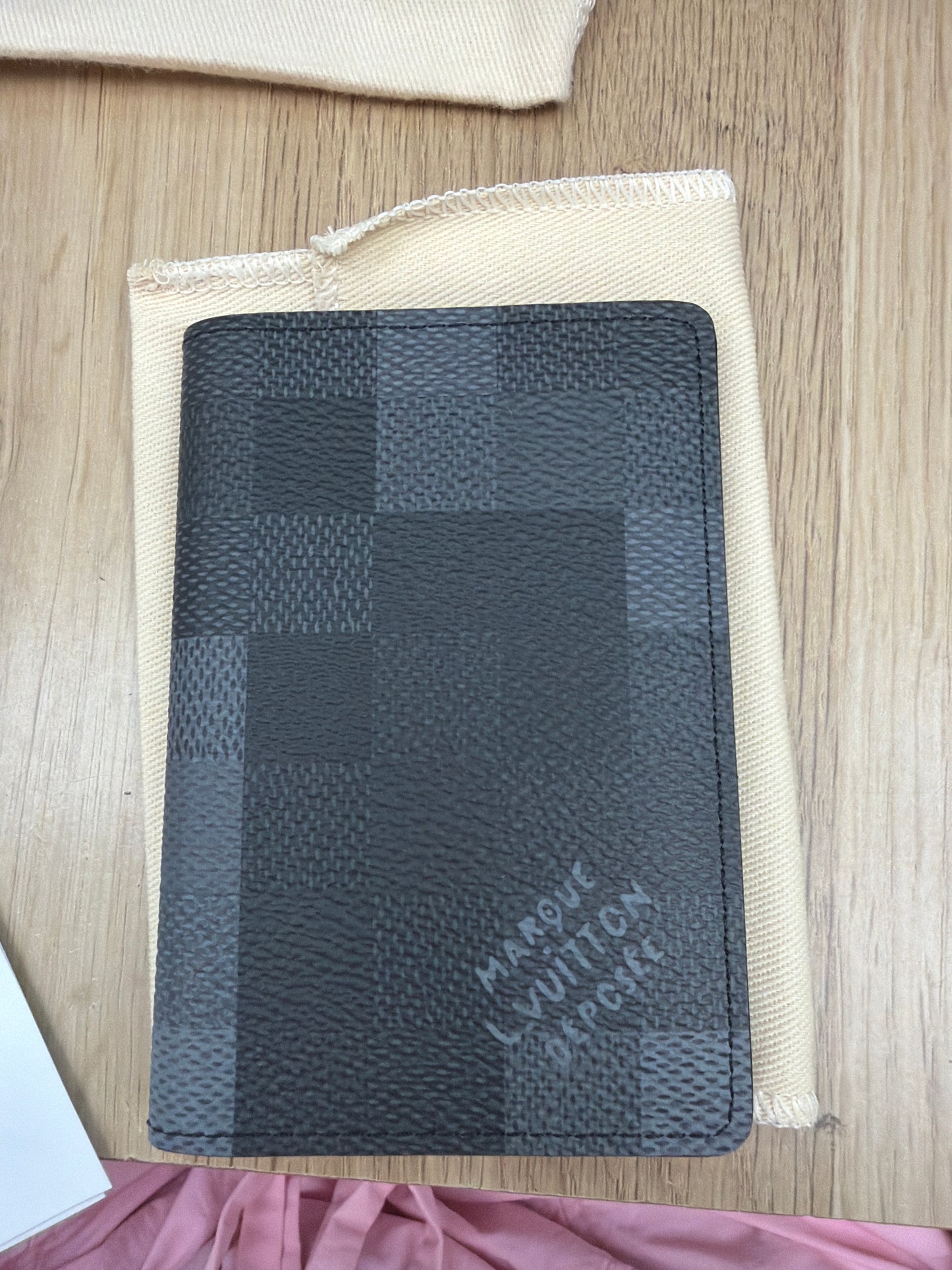 Louis Vuitton Bi-fold Wallet NEW