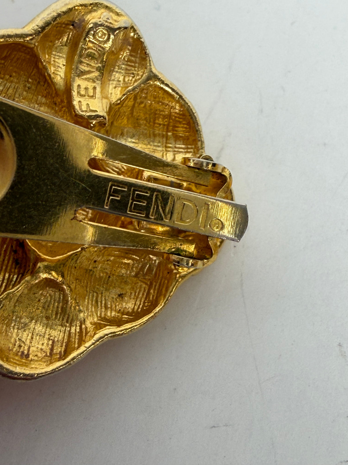 Fendi Basket-Weave Clip On Earrings in Gold-Tone Metal YK3