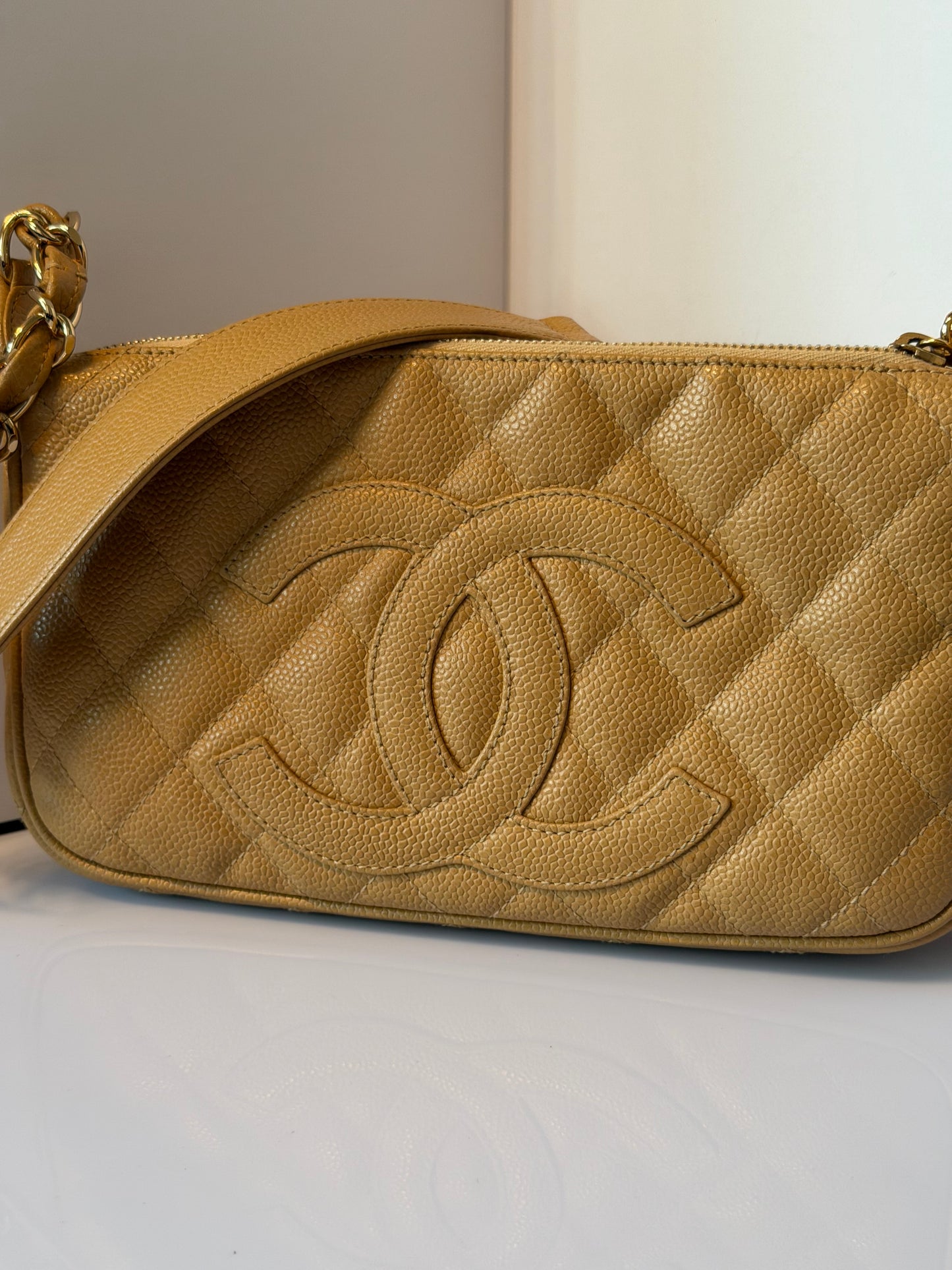 Chanel Timeless CC Pochette Beige Caviar Leather E1
