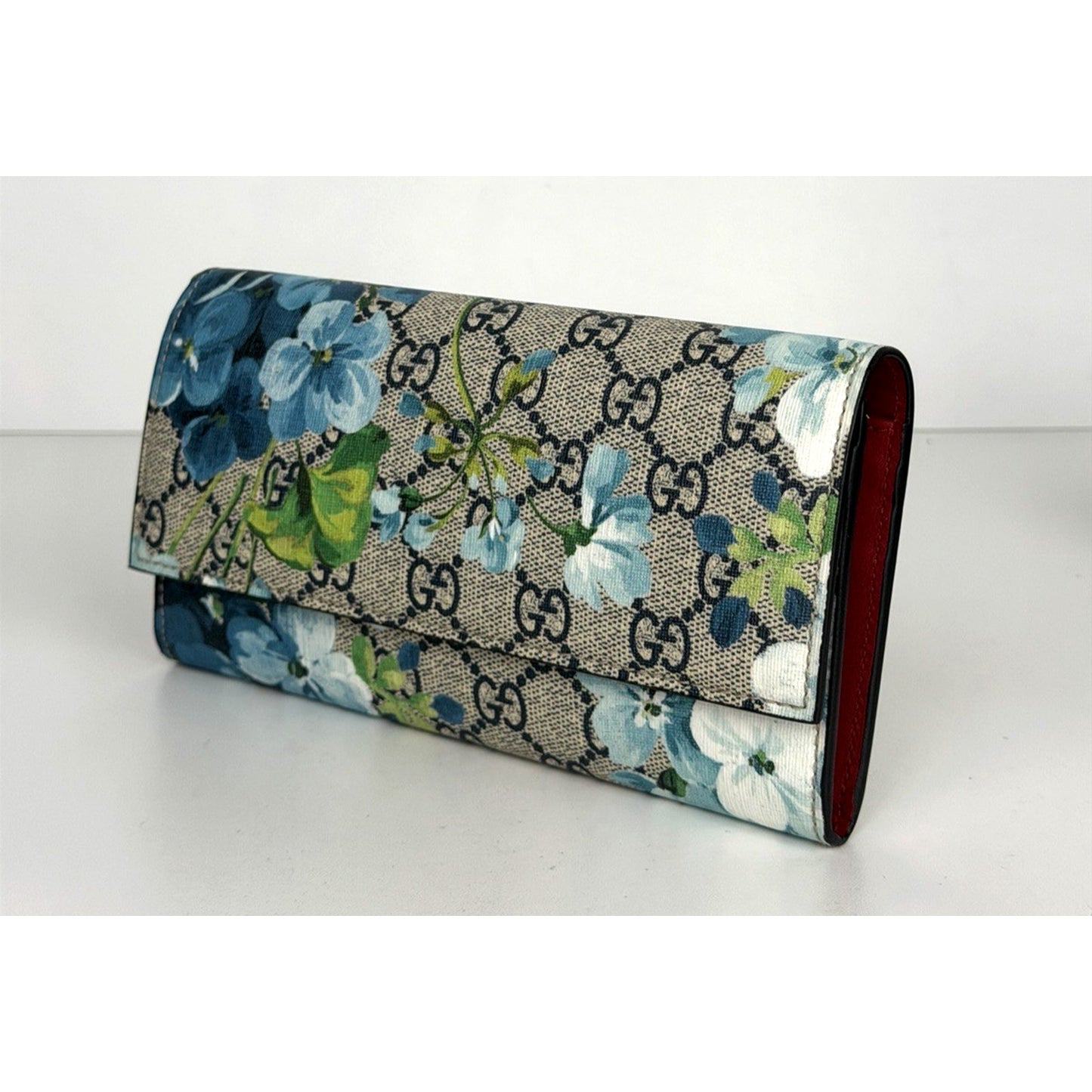 Gucci GG Supreme Monogram Blooms Continental Wallet in Coated Canvas K2