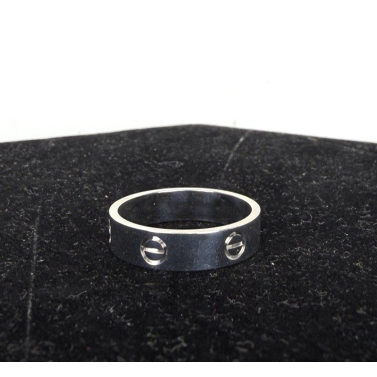 Cartier LOVE Classic Ring in 18K White Gold Size 10.5 (63)