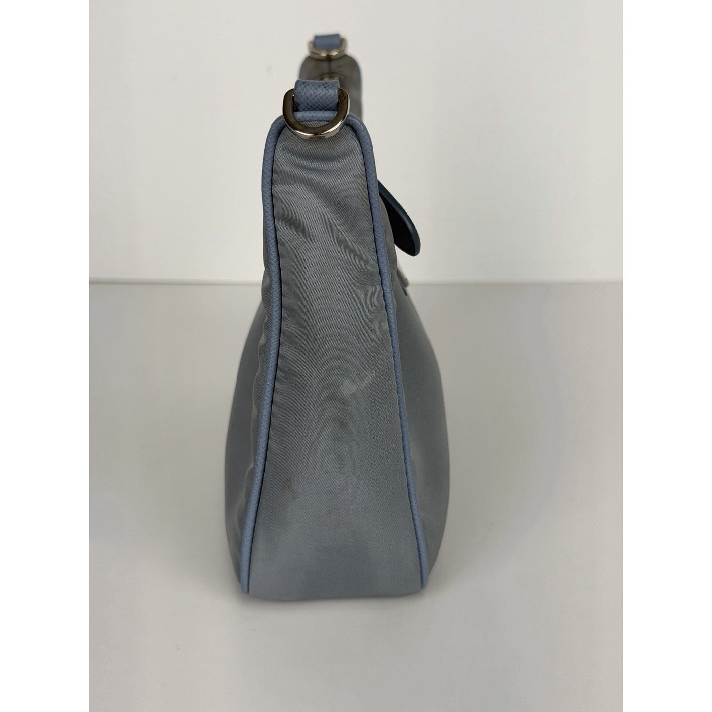 Prada Blue Tessuto Nylon Re-Edition 2005 Crossbody Bag S03