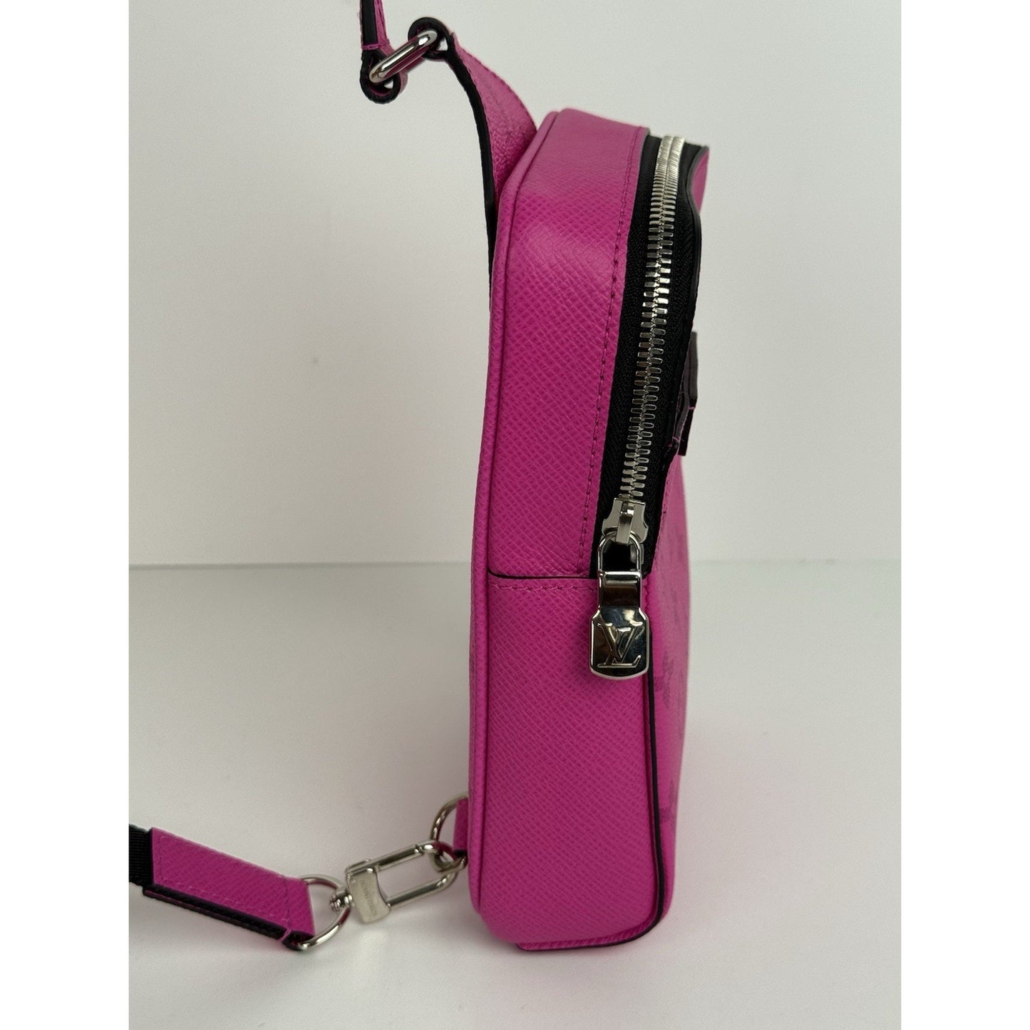 LOUIS VUITTON Outdoor Sling Shoulder Bag Taigarama Pink Men's