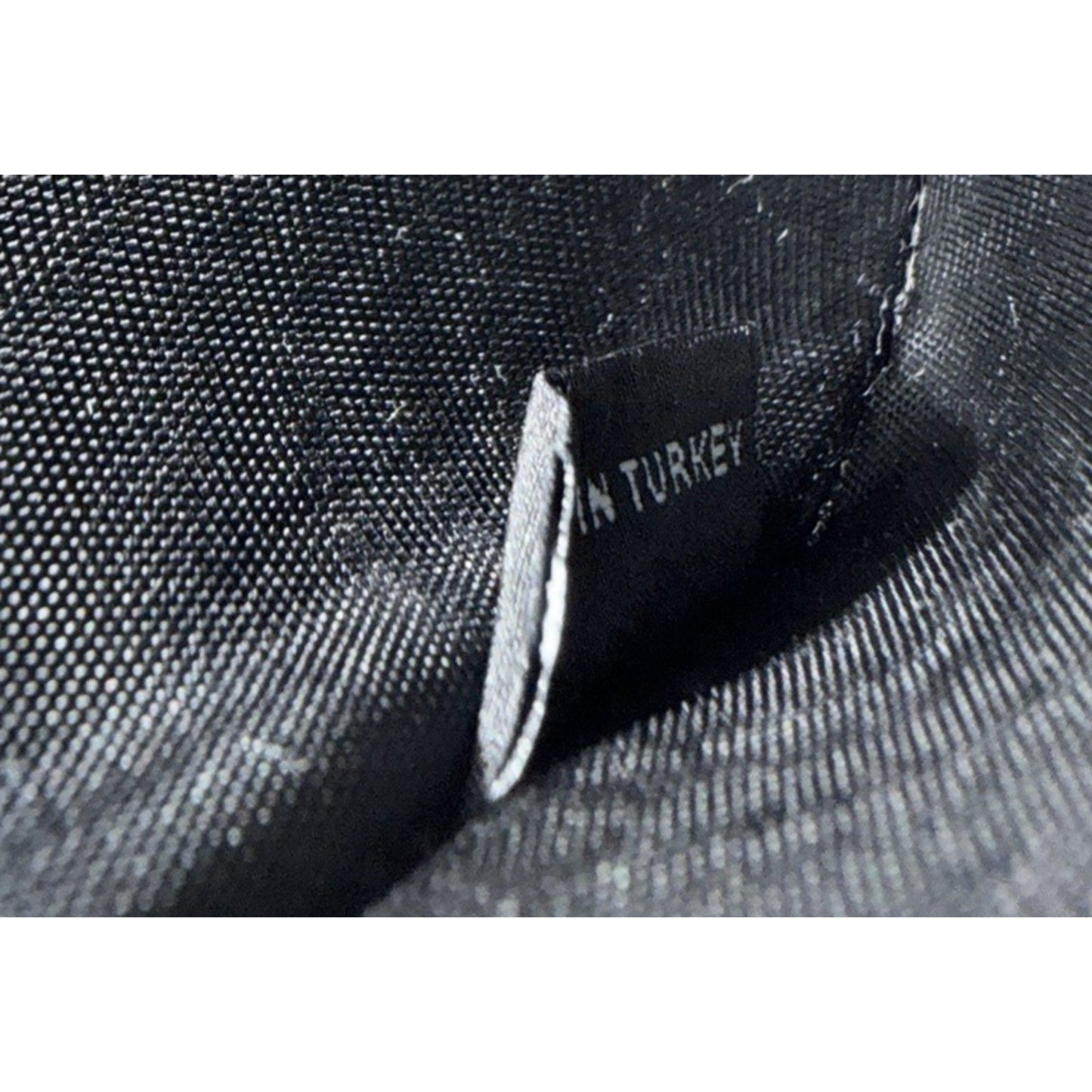 Prada Vitello Move leather card holder in black
