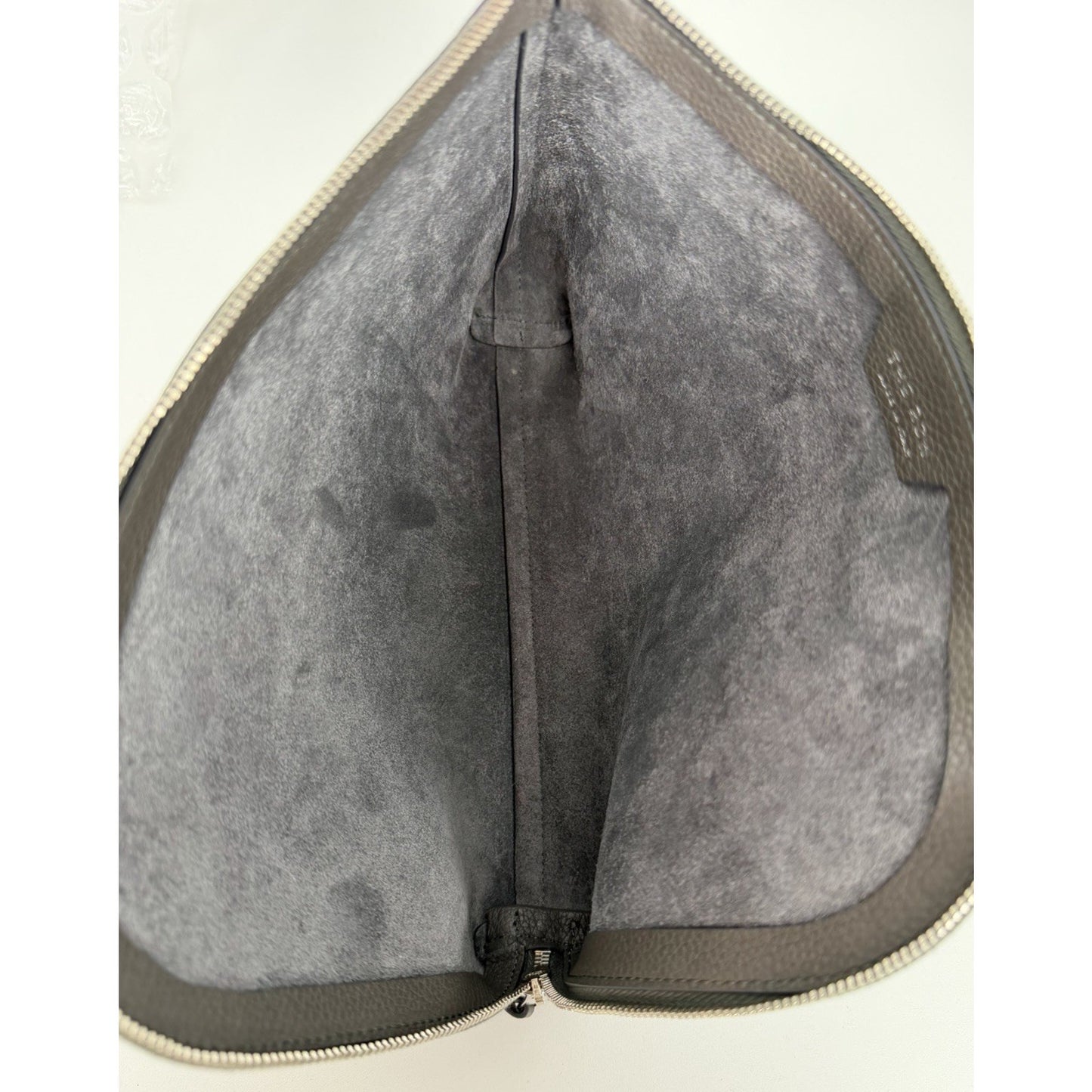 The Row Agnes Pebbled Leather Medium Zip Clutch in Grey S04