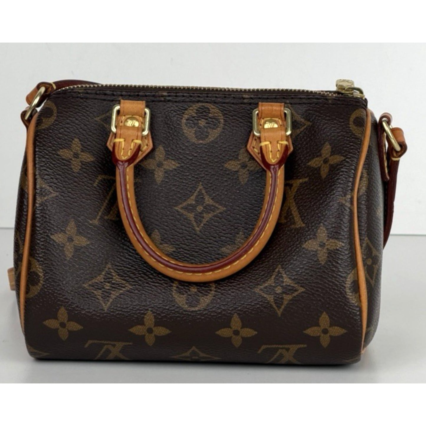 Louis Vuitton Nano Speedy Handbag in Brown Coated Canvas Crossbody 2019 B5