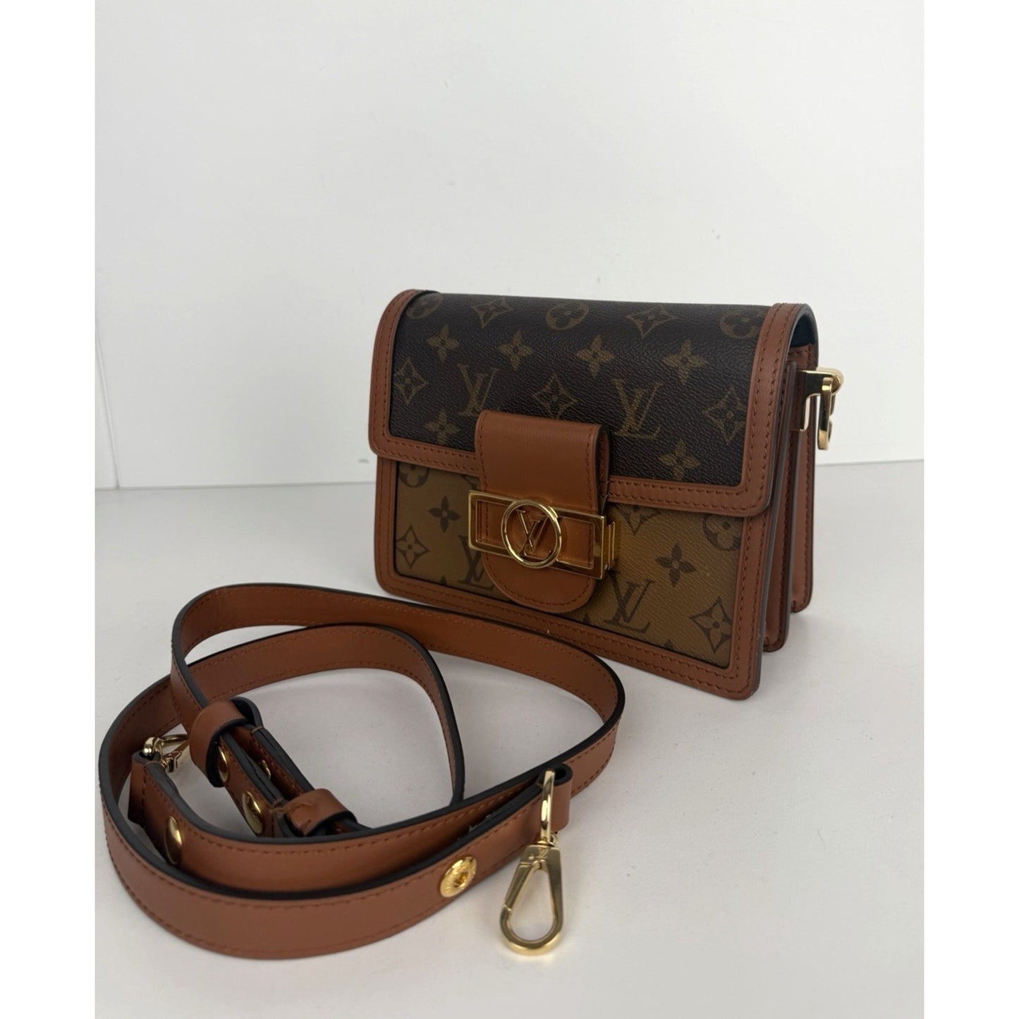 Louis Vuitton Dauphine Shoulder Bag Mini in Reverse Monogram Canvas NFC C-1
