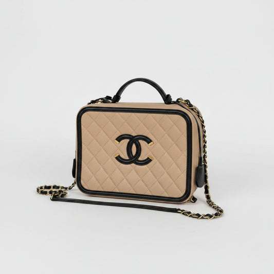 Chanel CC Filigree Vanity Case Large Beige Quilted Caviar Leather 2016-2017 D6