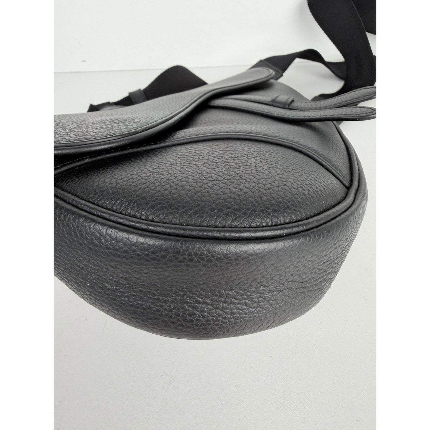 Christian Dior Saddle Bag in Black Grained Calfskin Leather 2021 D3