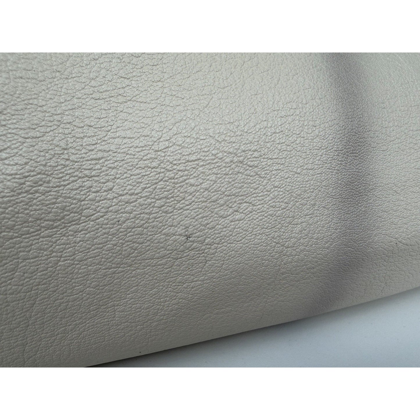 Fendi Peekaboo Bag in Light Beige Calf Leather S01