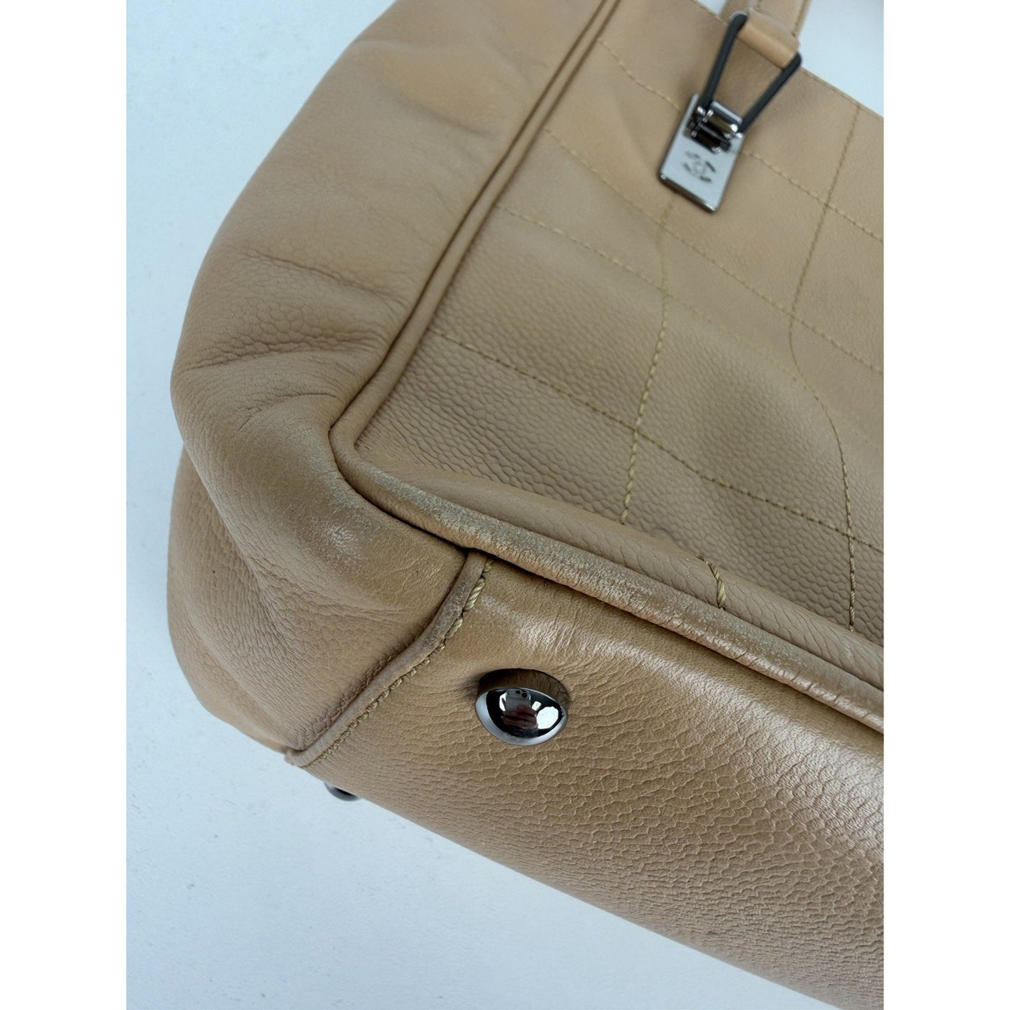 Chanel Chocolate Bar Tote Bag Vintage in Beige Quilted Leather 2003-2004 S-20