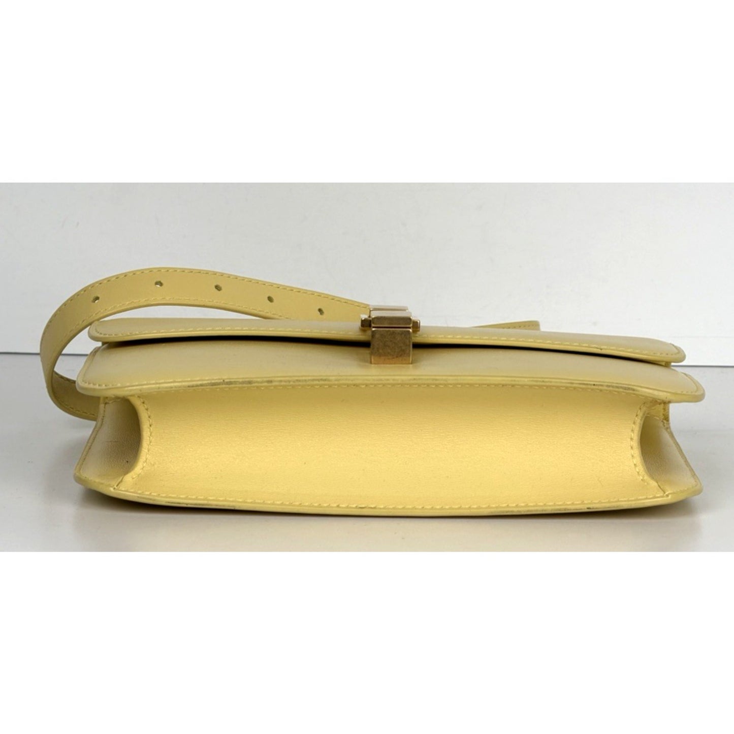 Saint Laurent Le Carre Shoulder Bag in Yellow Leather with Prominent Gold S19