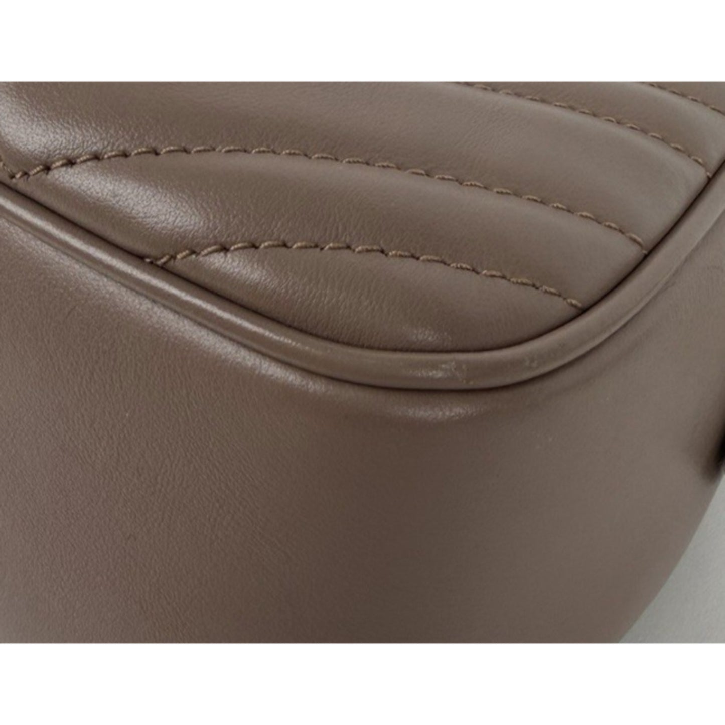 Gucci GG Marmont Camera Bag Small in Porcelain Rose Matelasse Leather S