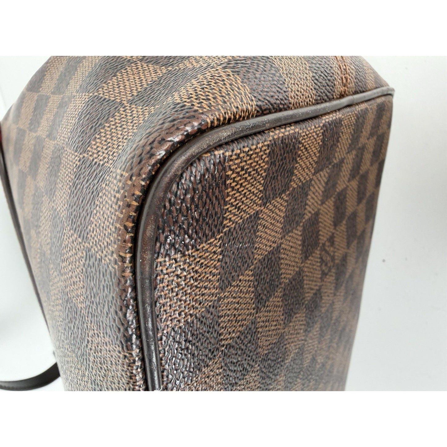 Louis Vuitton Bergamo MM Bag in Damier Ebene Coated Canvas 2012 E-6
