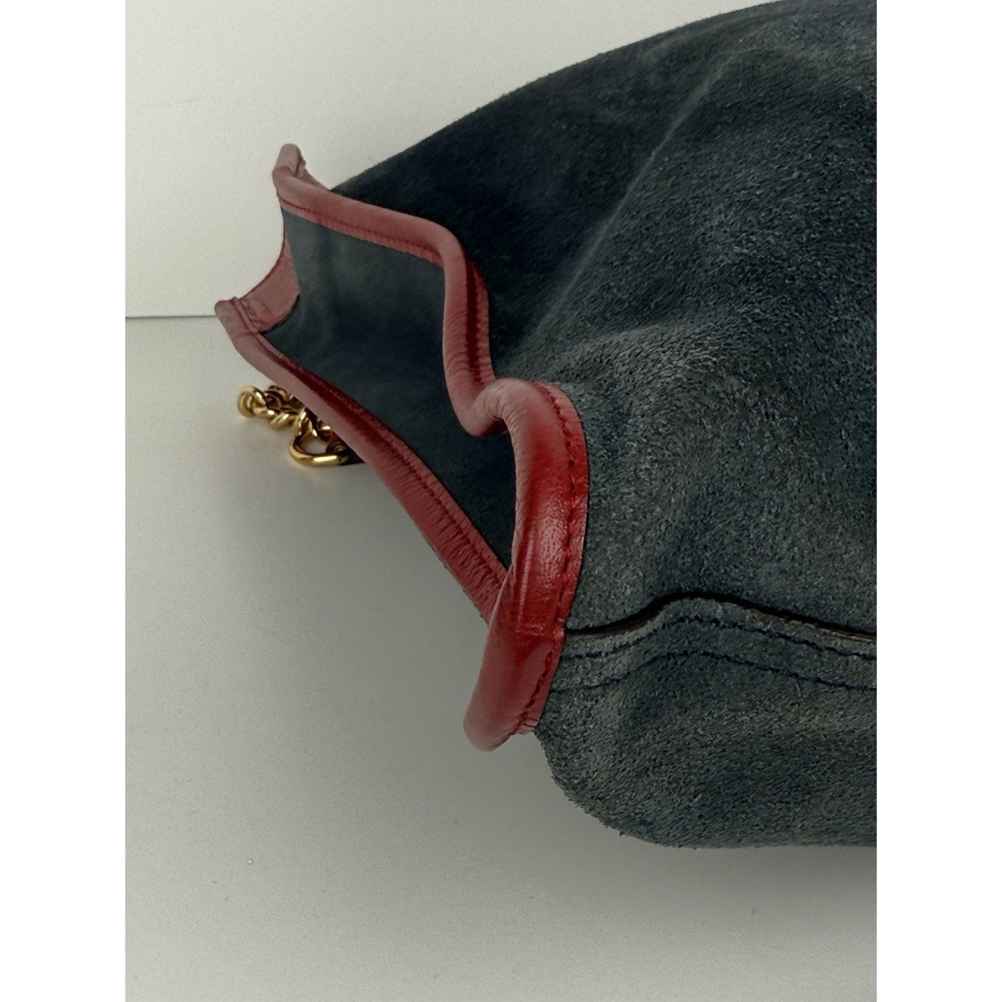 Gucci Sylvie Web Rajah Large