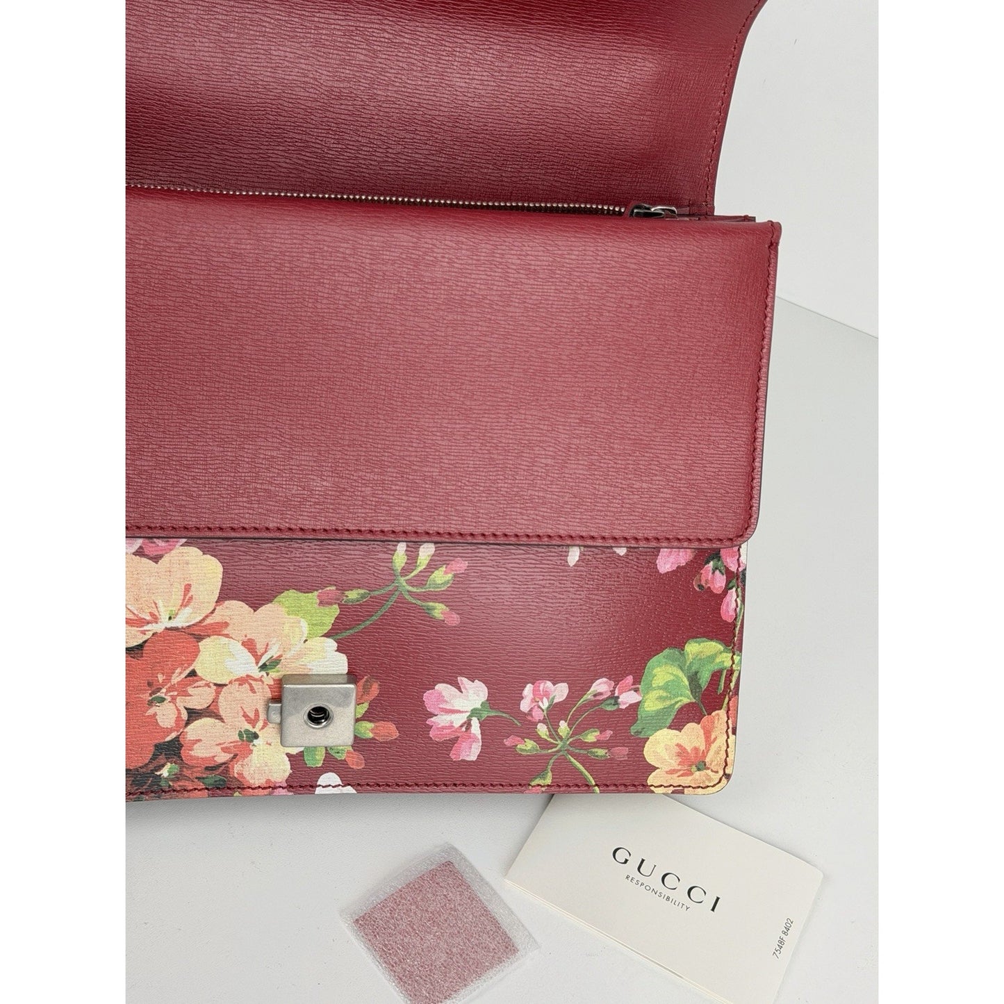 Gucci Dionysus Medium Shoulder Bag Blooms Print in Red Calfskin Leather S16