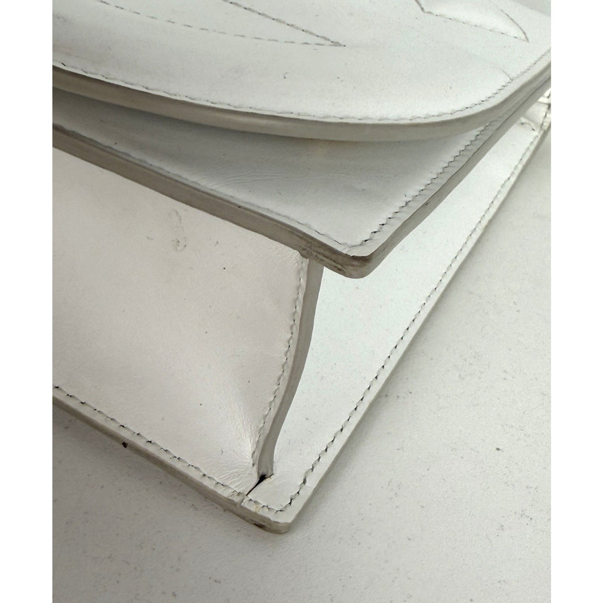 Dolce & Gabbana Small DG Logo Crossbody Bag in Calfskin White Leather S-13