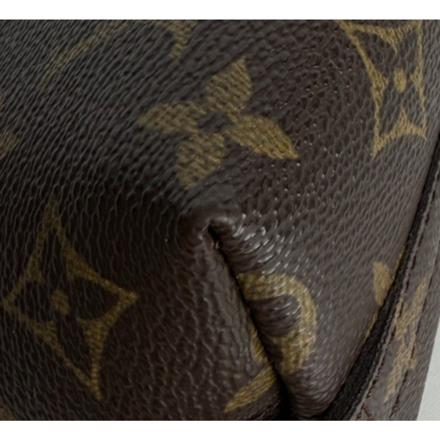 Louis Vuitton Monogram Trousse Demi Ronde Cosmetic Pouch Bag in Brown S07