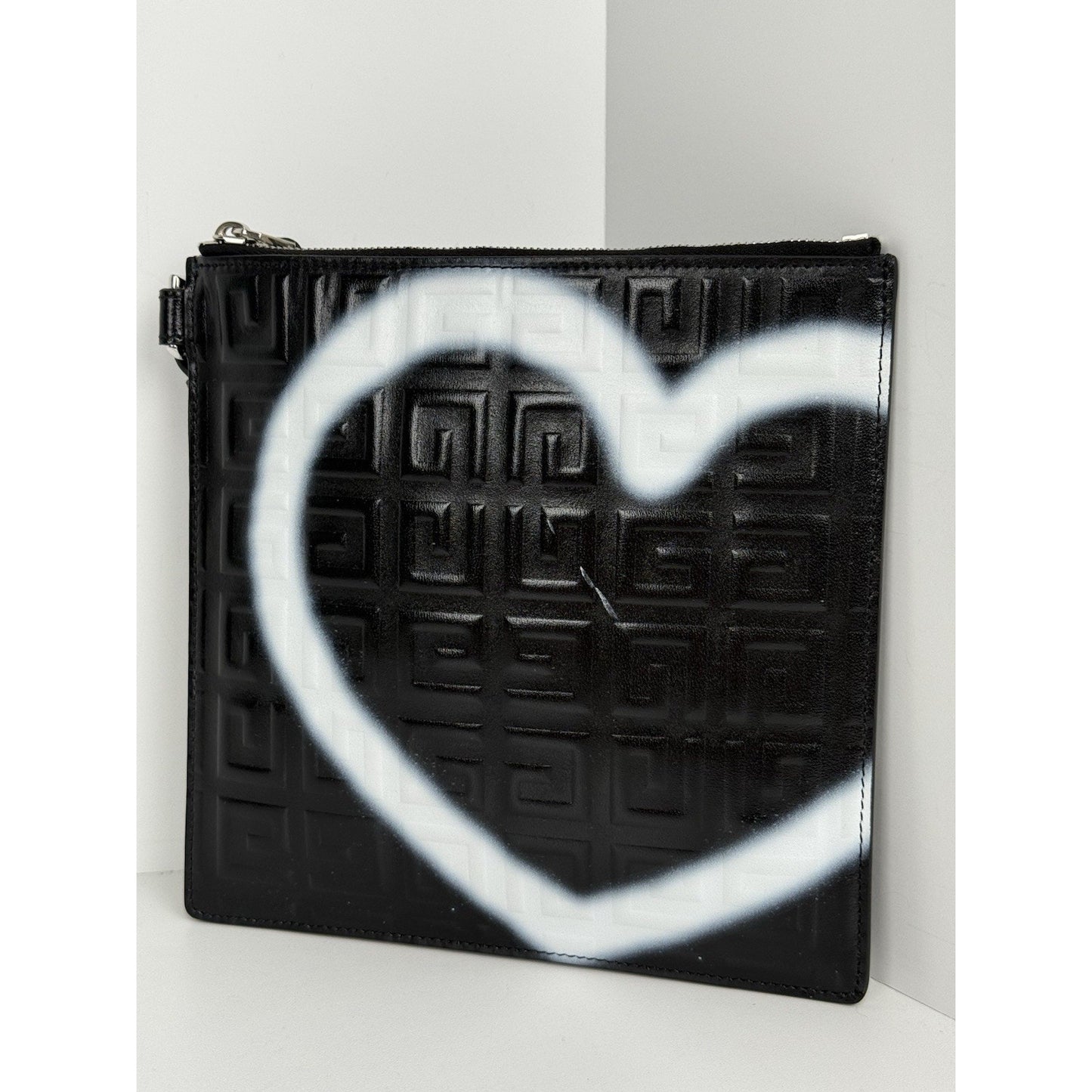 Givenchy Monogram-Embossed Heart-Print Clutch Bag – Black/White