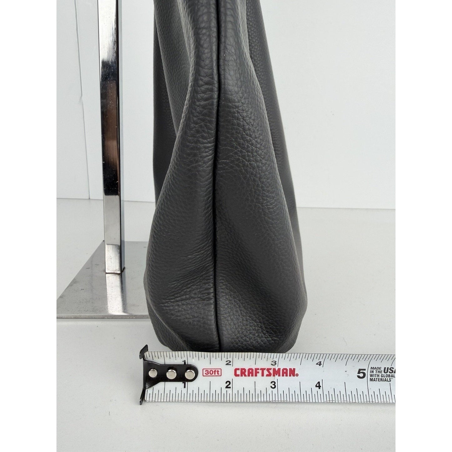 A.P.C. Le Neige Slouchy Hobo Bag Unisex in Black Grained Leather S-19