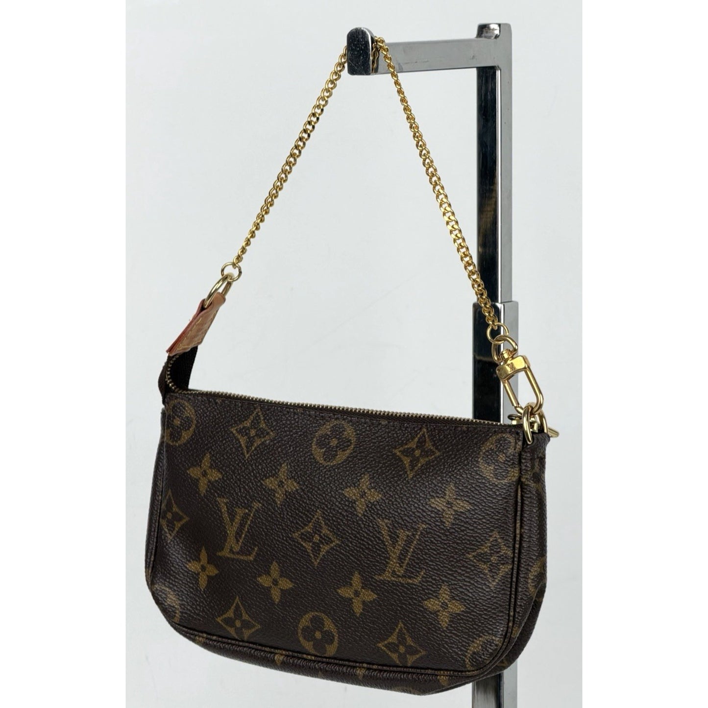 Louis Vuitton Mini Pochette Accessoires Bag in Coated Canvas Vintage 2004 S-05