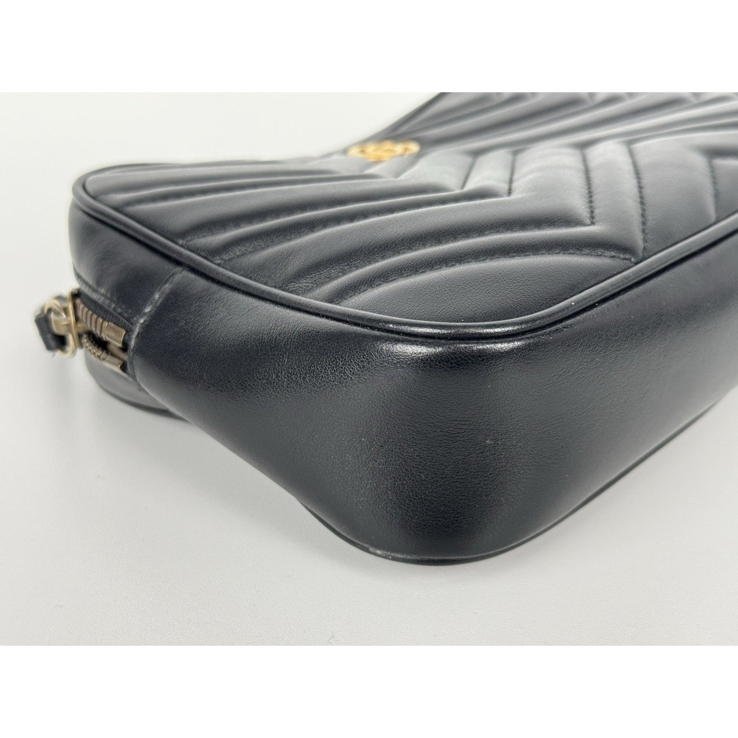 GUCCI Calfskin Matelasse Mens GG Marmont Belt Bag 80 32 Black C-2