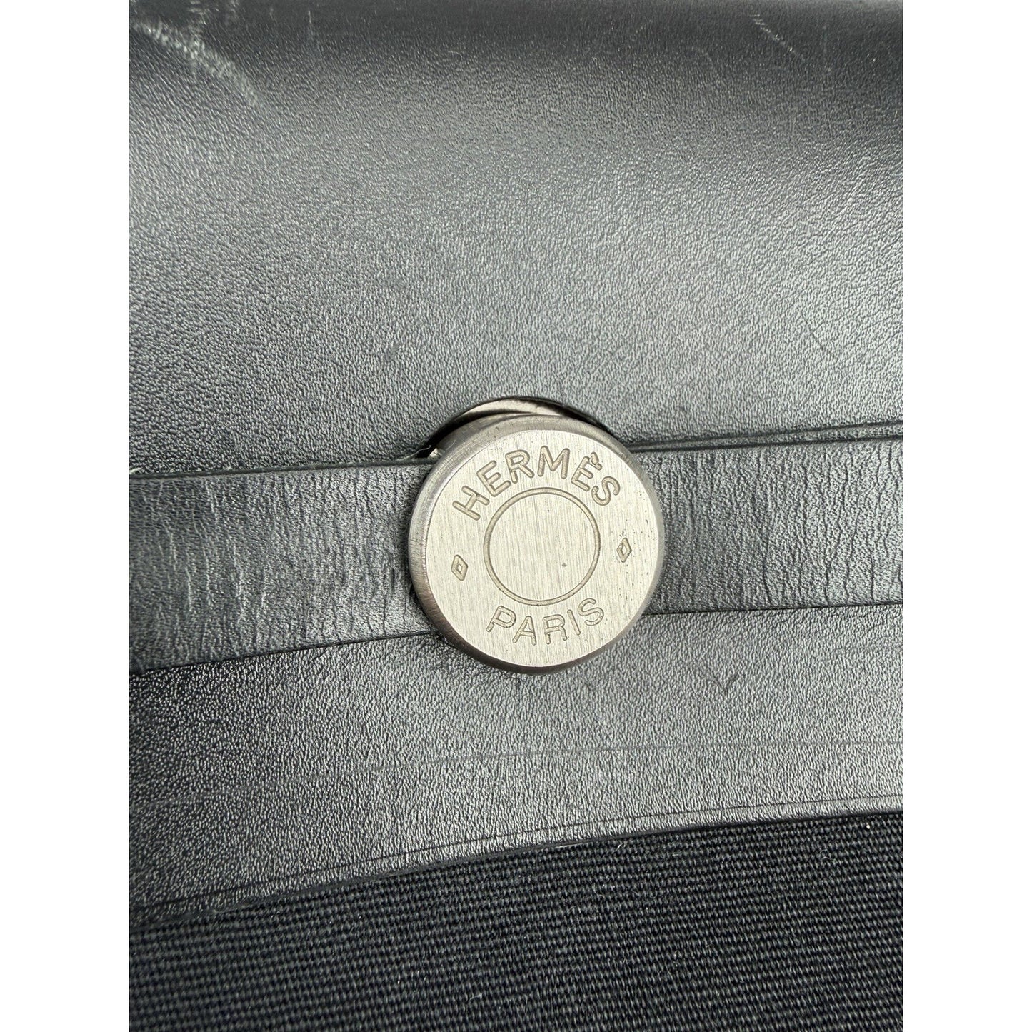 Hermes Military Toile Vache Hunter Herbag Messenger 39 in Black 2001 E2