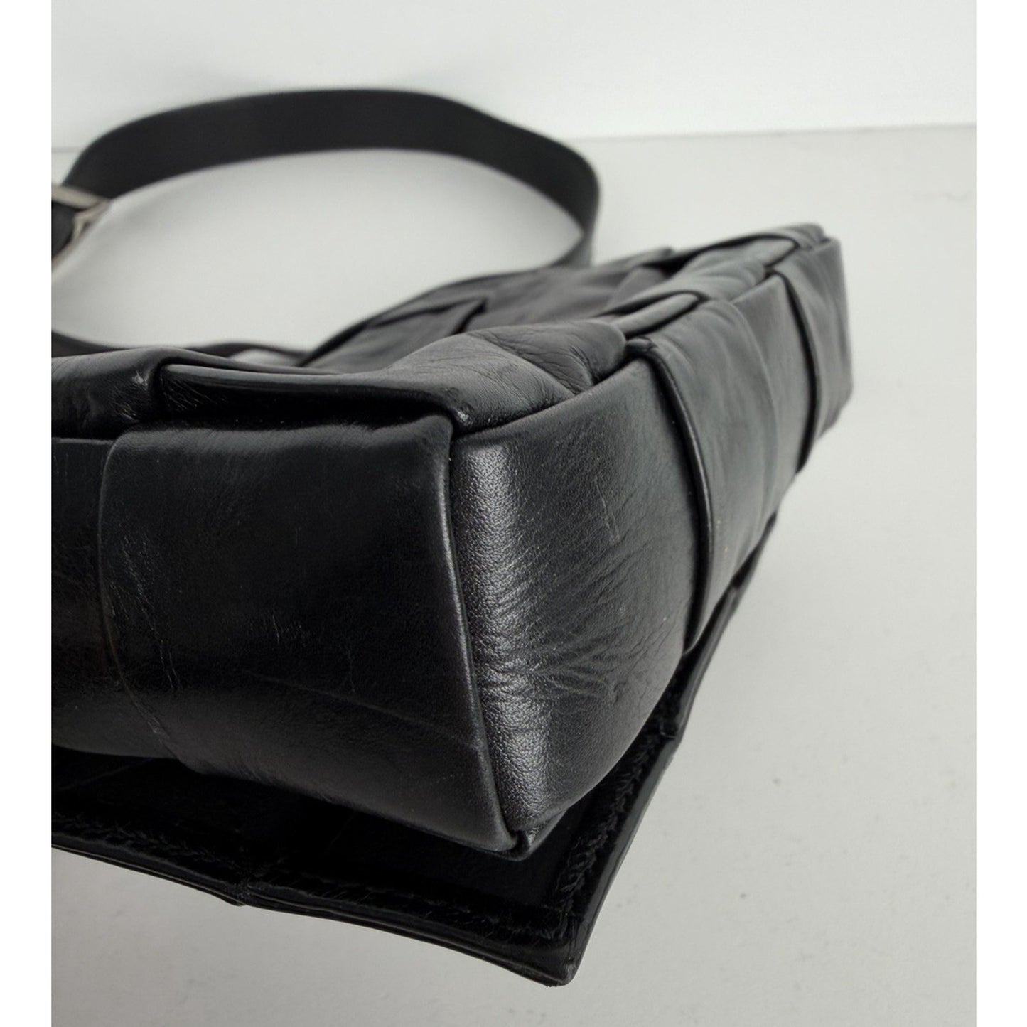 Bottega Veneta Cassette Small Shoulder Bag in Black Intrecciato Leather S06