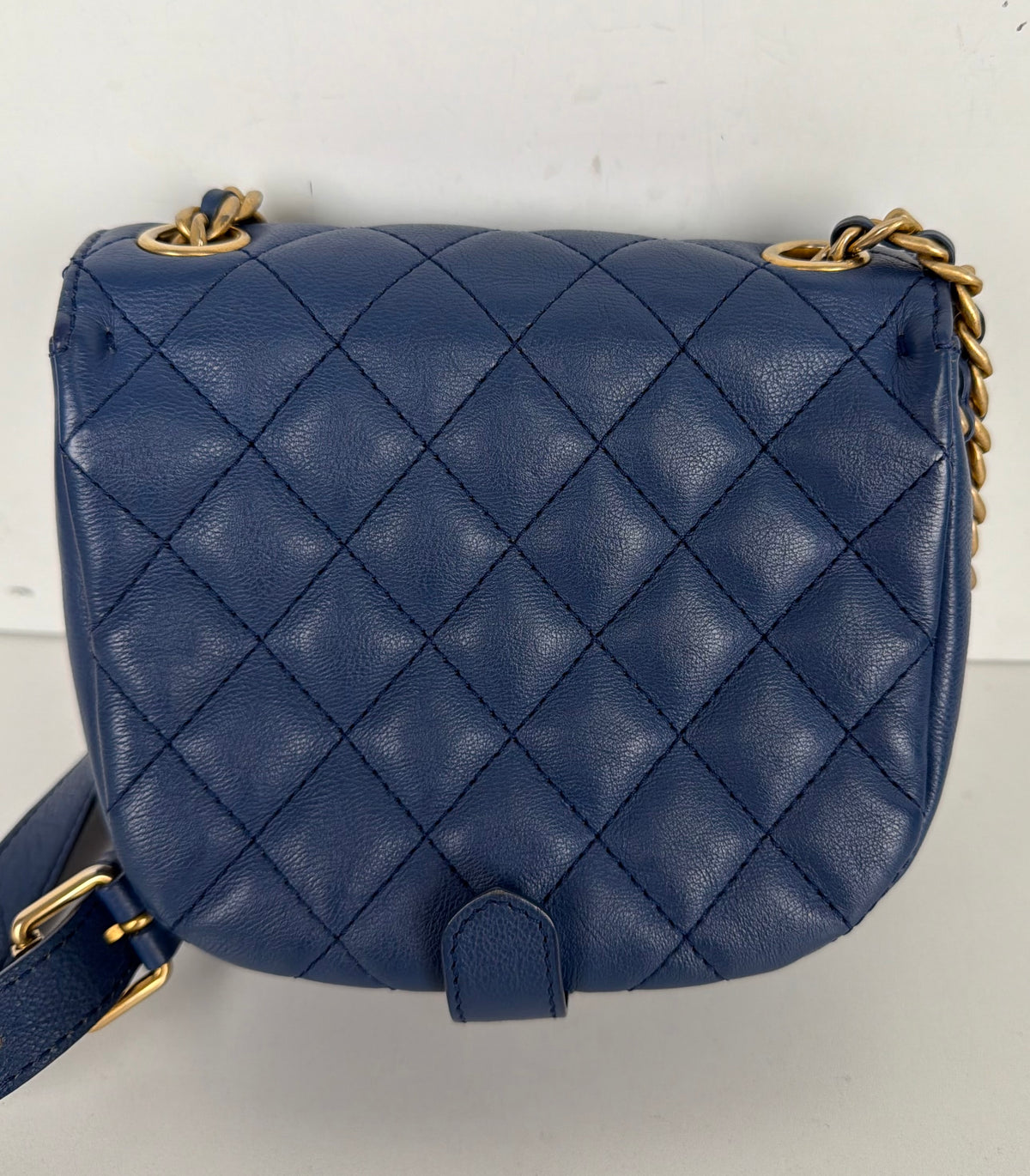 Chanel Casual Trip Small Crossbody Bag in Blue Quilted Calfskin Leather 2018-2019