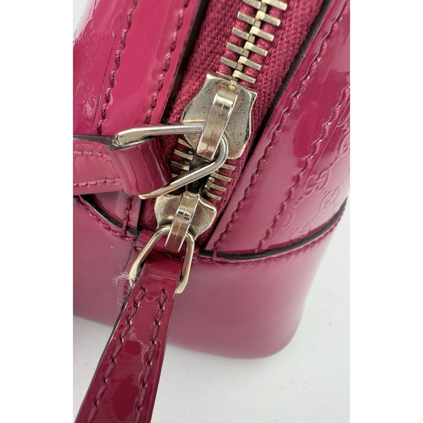 Gucci Microguccissima Nice Dome Top Handle Bag Small Fuchsia Patent Leather S01