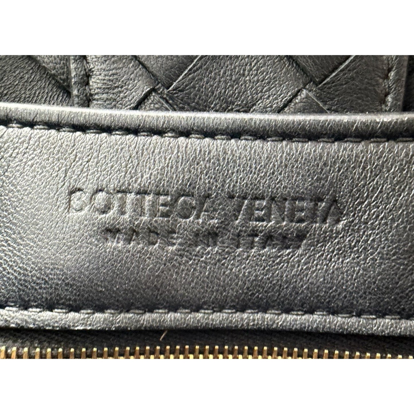 Bottega Veneta Andiamo Tote Small Bag in Black Intrecciato Leather D-4