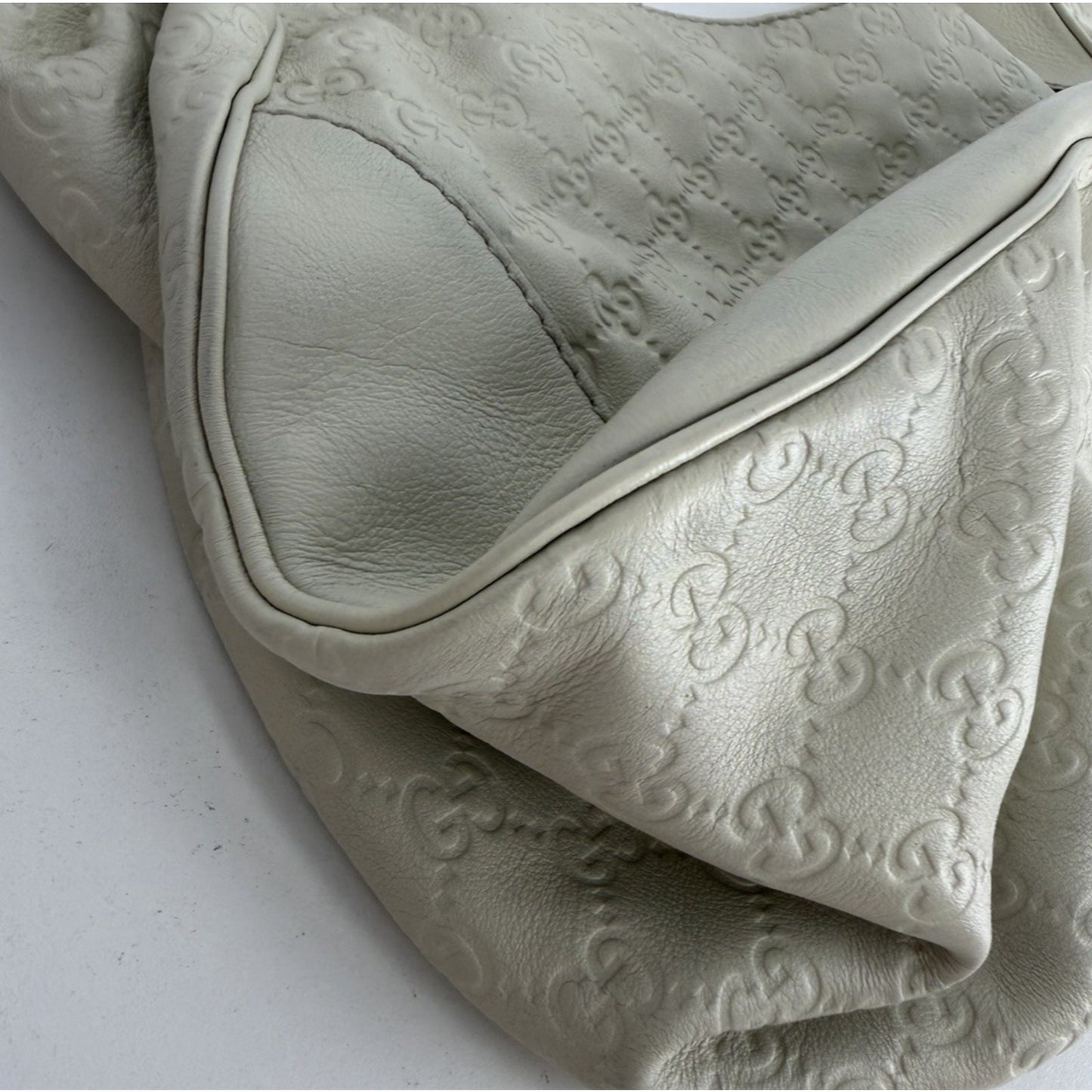 Gucci Guccissima Charlotte Large Tote Bag White Genuine Leather S