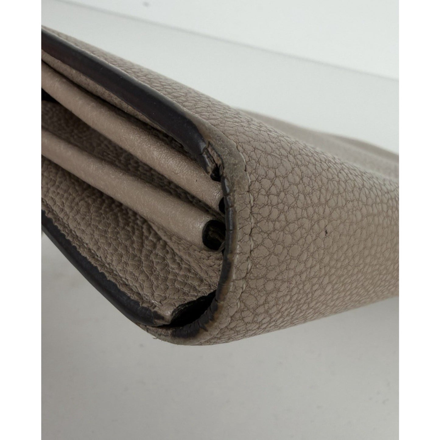 Louis Vuitton Comete Wallet in Galet (Beige) Taurillon Leather 2016