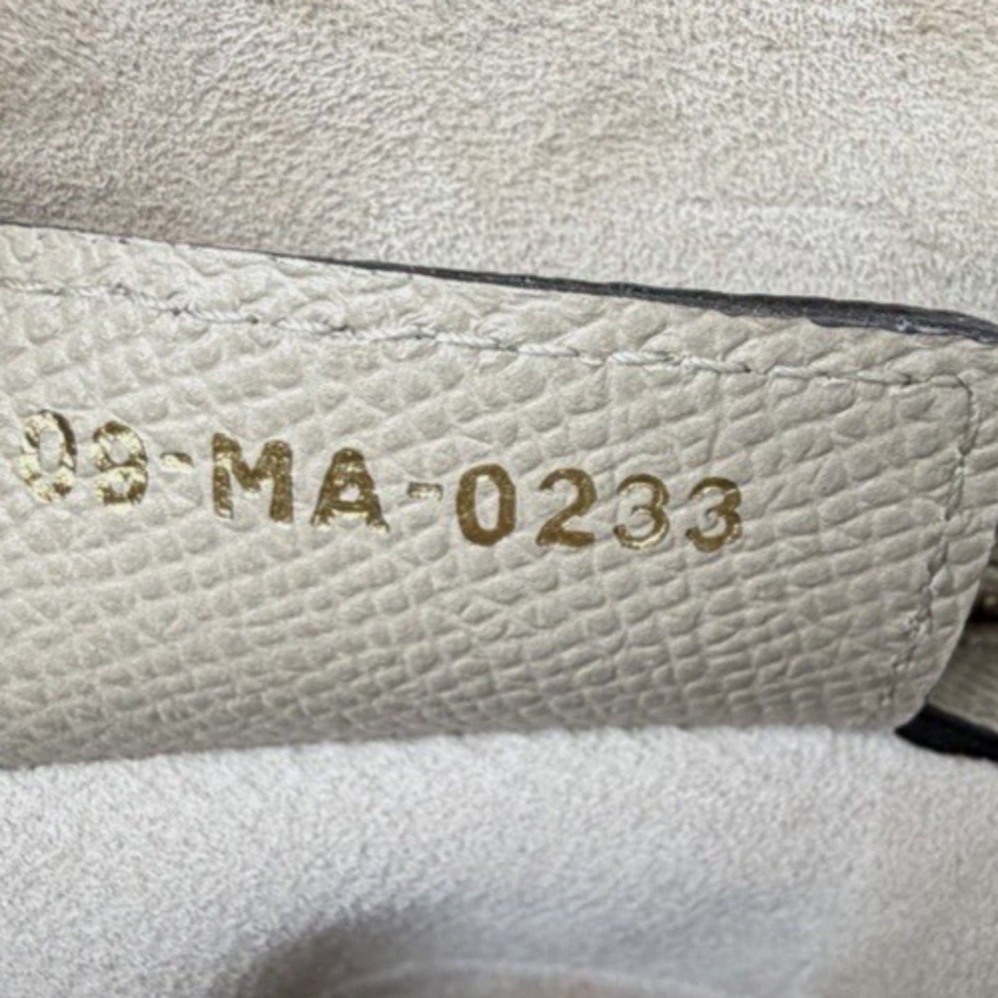 Christian Dior Saddle Medium Bag in Warm Taupe Grained Calfskin Leather 2023 E-3