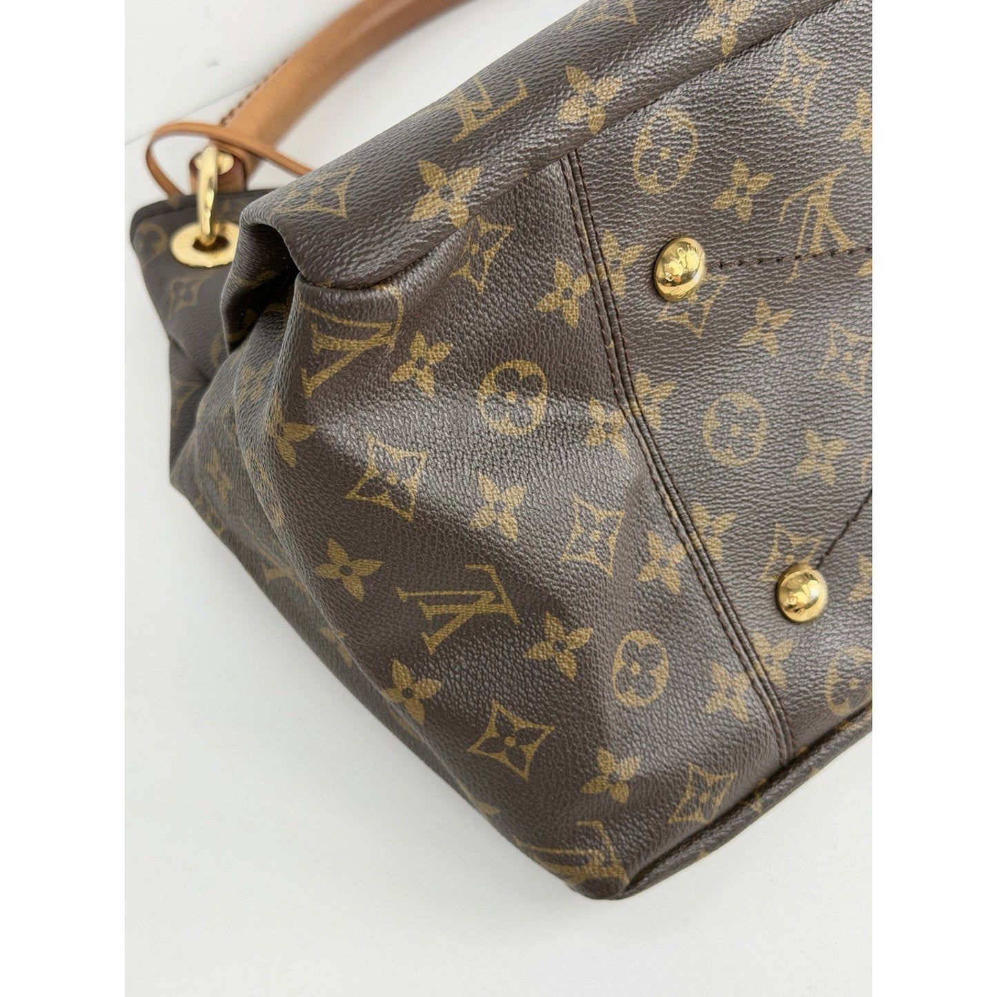 Louis Vuitton Artsy Shoulder MM Bag in Brown LV Monogram Coated Canvas 2010 C-5