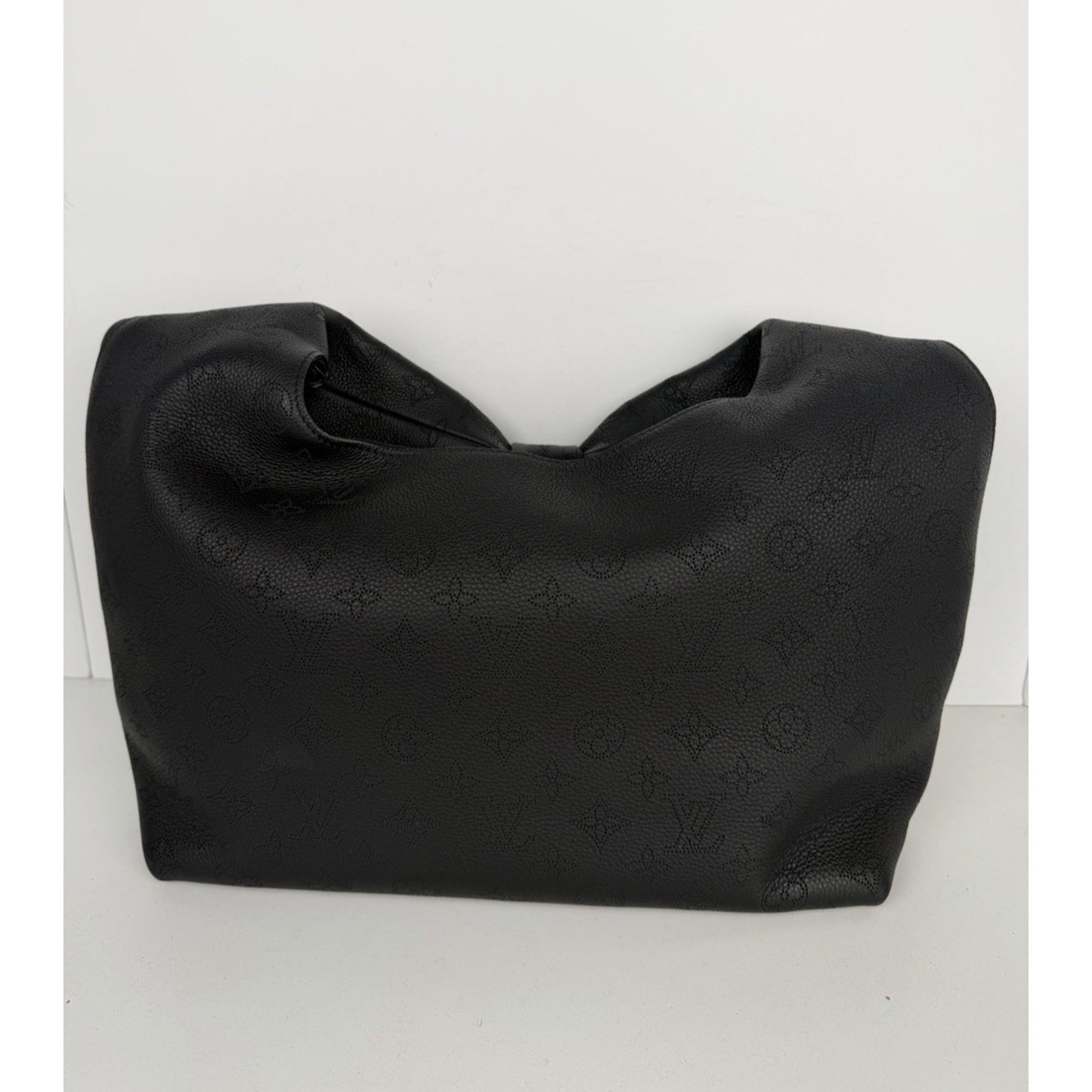 Louis Vuitton Why Knot Handbag MM in Black LV Monogram Mahina Leather NFC B-2
