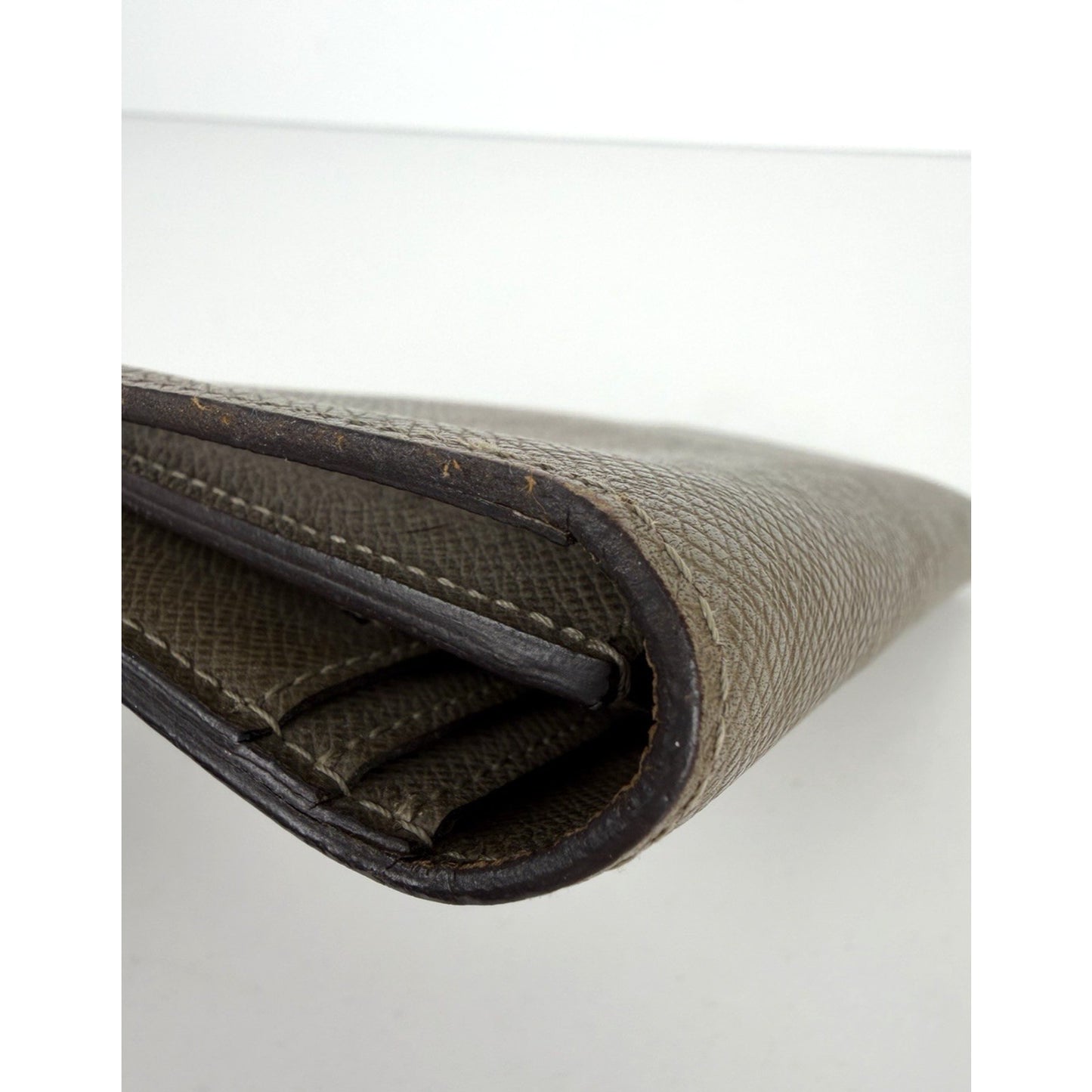Louis Vuitton Taiga Brazza Long Wallet in Neutral Beige Leather 2013