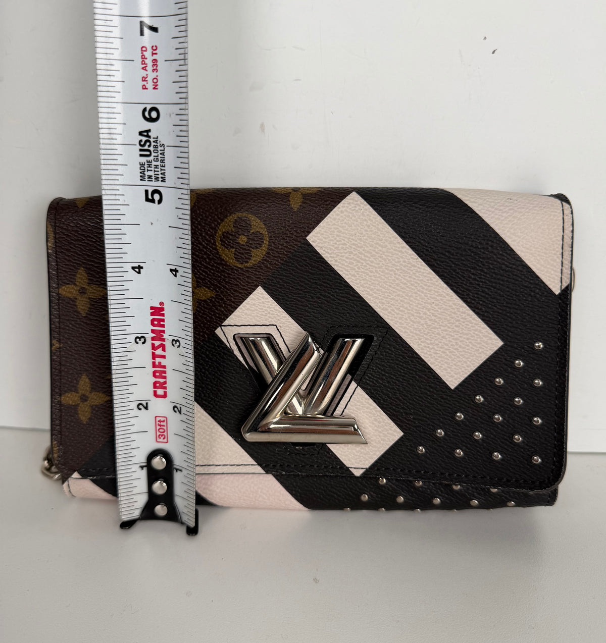 Louis Vuitton Limited Edition Monogram Twist Chain Wallet Bag in Coated Canvas 2016 S08