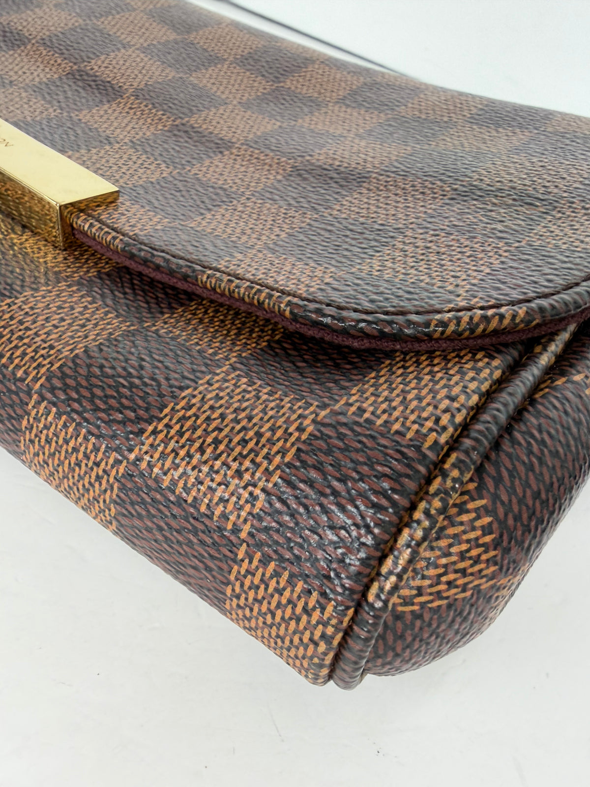 Louis Vuitton Favorite PM Shoulder Bag in Brown Damier Ebene Coated Canvas YS22
