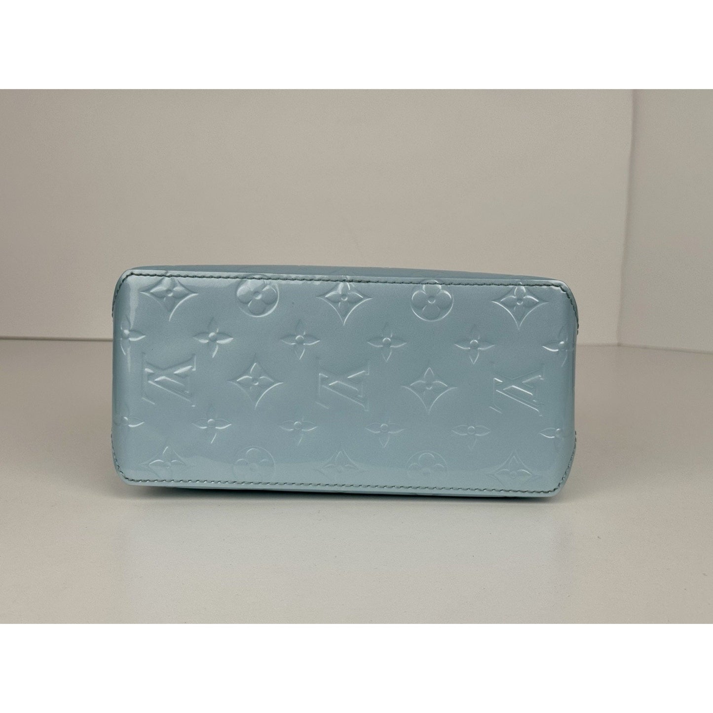 Louis Vuitton Reade PM NM Sky Blue Vernis Leather Tote