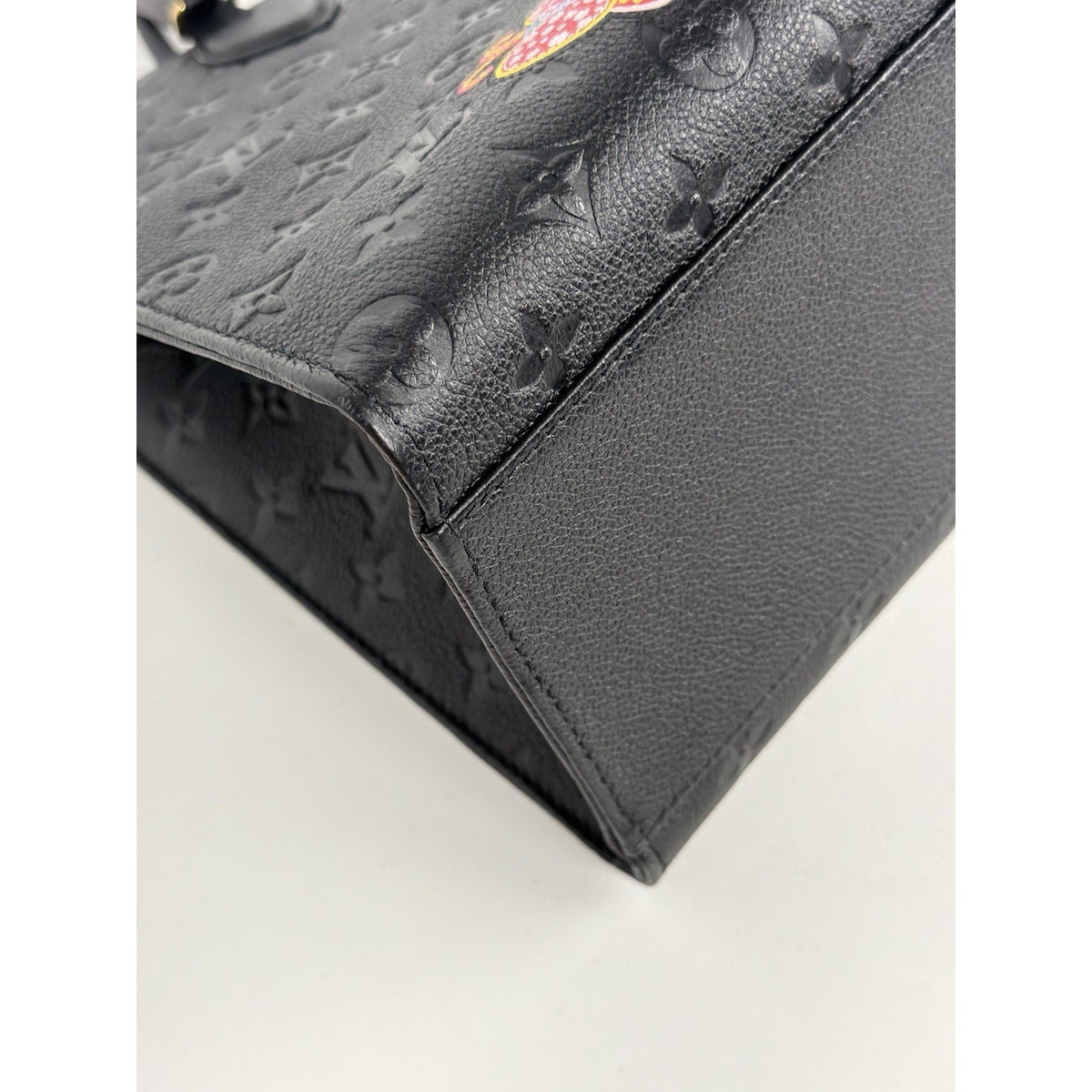 Louis Vuitton Kusama Flowers OnTheGo MM Handbag Black Empreinte Leather NFC D4