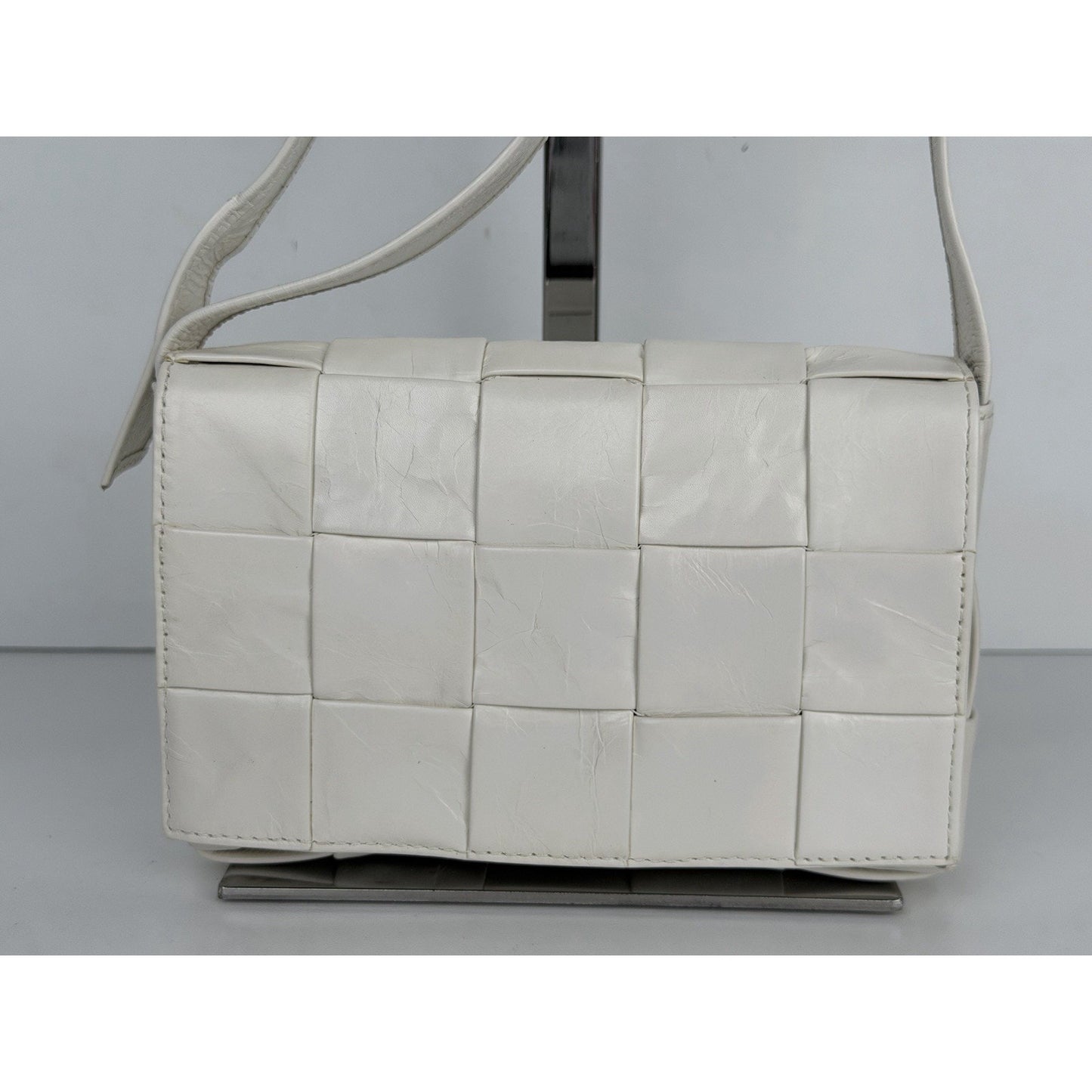 Bottega Veneta Cassette Bag Small Maxi Intrecciato Weave Lambskin Leather E1
