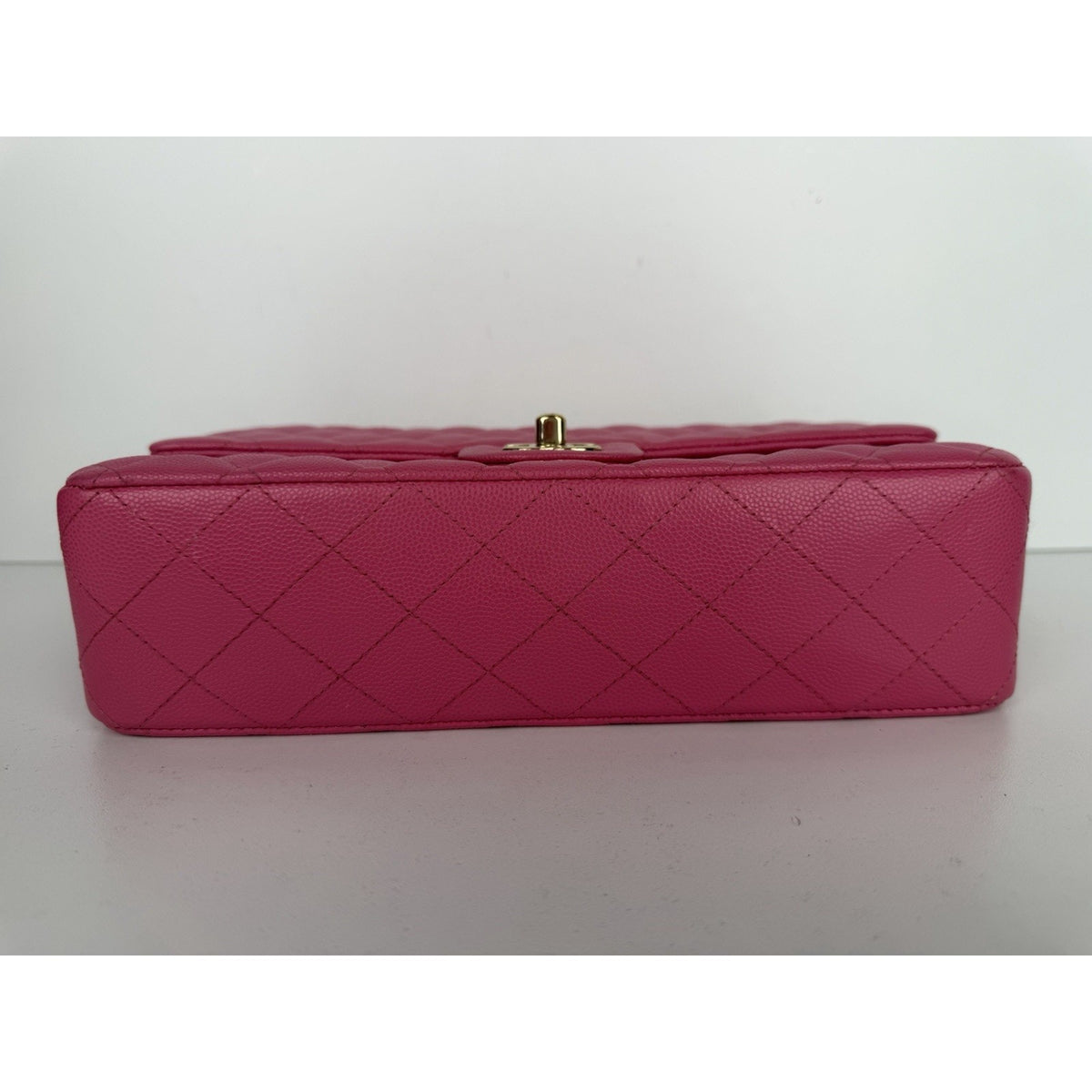 Chanel Classic Double Flap Shoulder Bag Medium in Pink Caviar Leather 2019 YE-1
